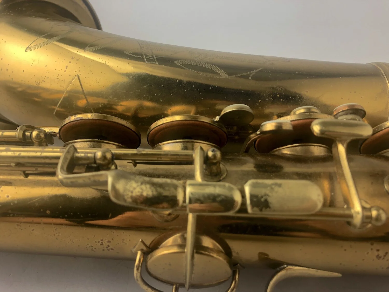 Conn-10M_Tenor_275xxx_BarnardRepair_12.JPG