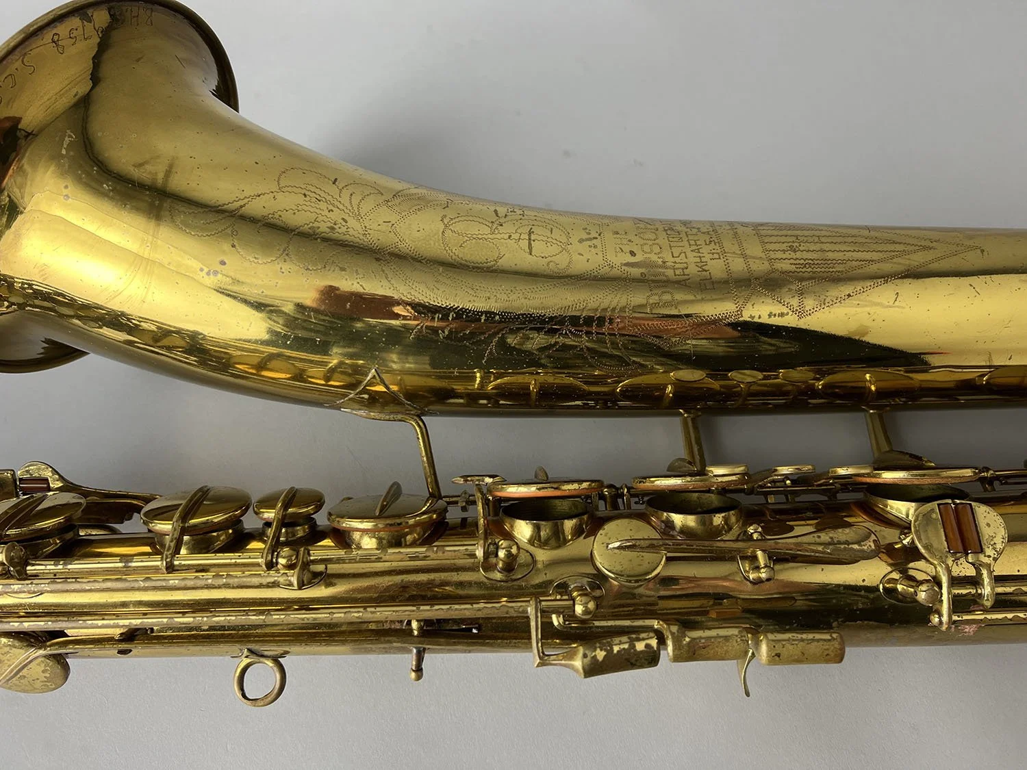 Buescher-Big-B-Bari_340xxx_BarnardRepair_10.jpeg