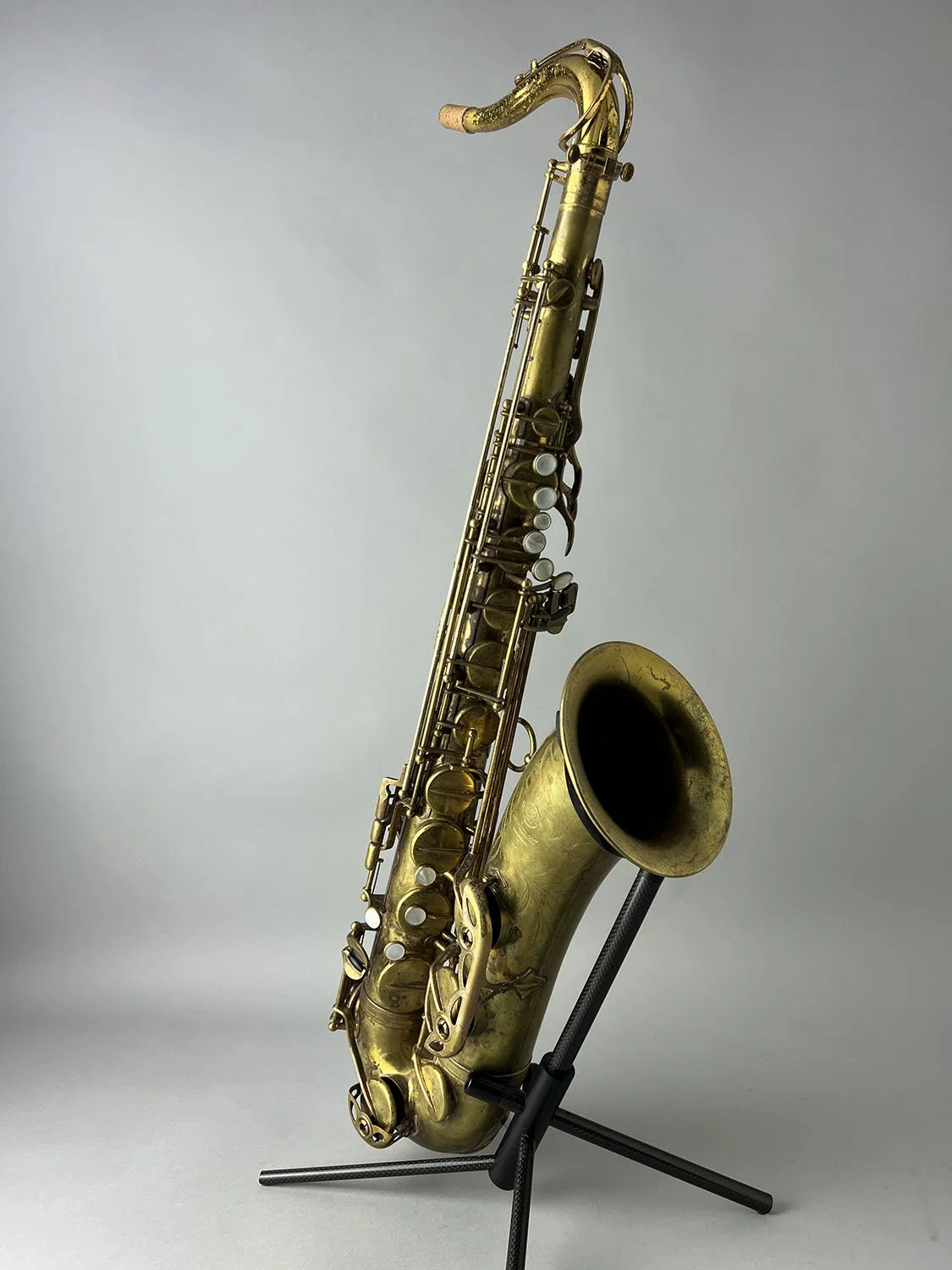 Selmer-Mark-VI-Tenor_144xxx_BarnardRepair_02.jpeg