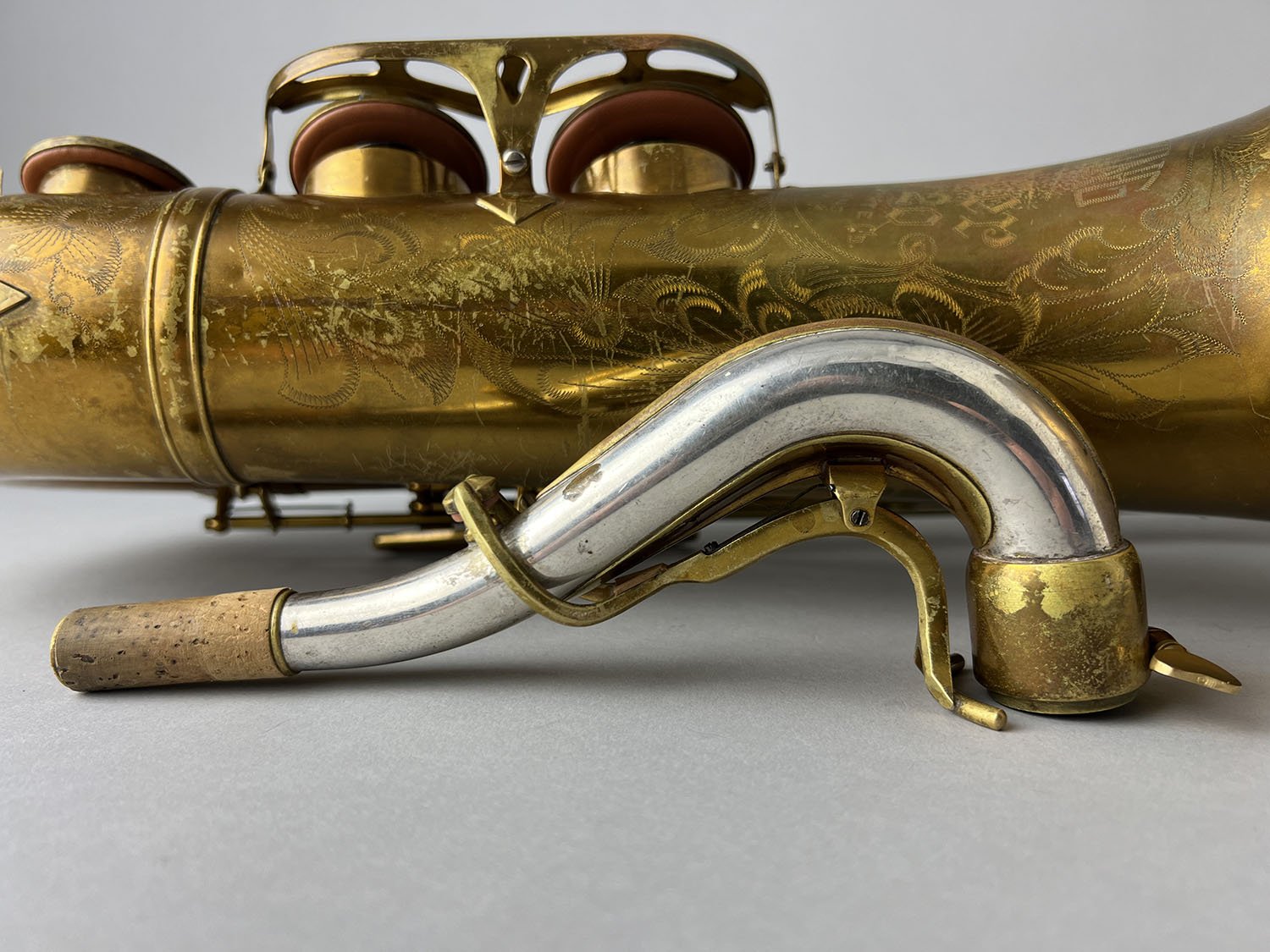 King-Super-20-Tenor_297xxx_BarnardRepair_24.jpeg