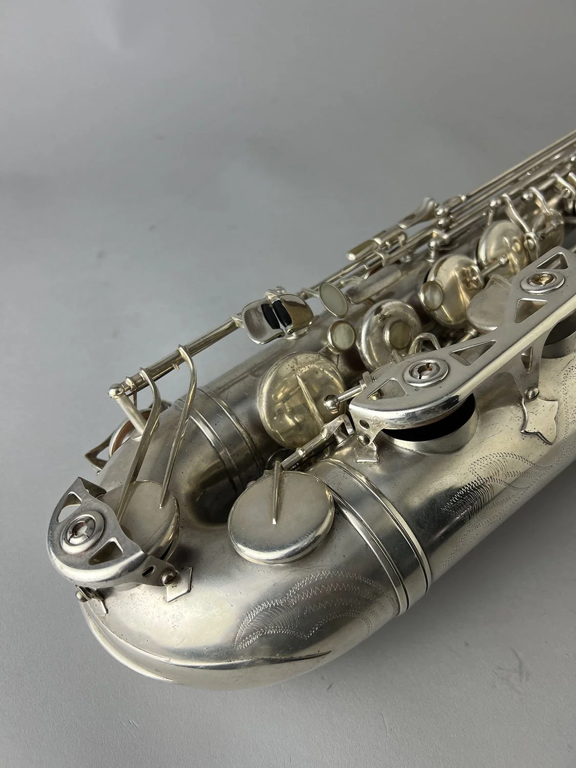 Borgoni-Jubilee-Tenor-Saxophone_195xxx_BarnardRepair_13.jpeg