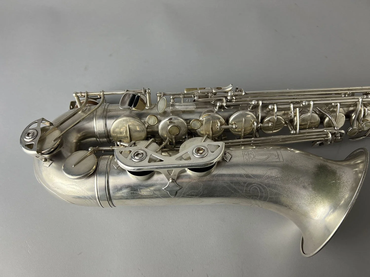 Borgoni-Jubilee-Tenor-Saxophone_195xxx_BarnardRepair_14.jpeg