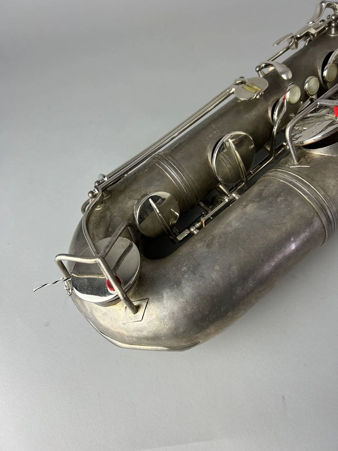 Conn-12M-Baritone-Saxophone_K47xxx_BarnardRepair_13.jpeg