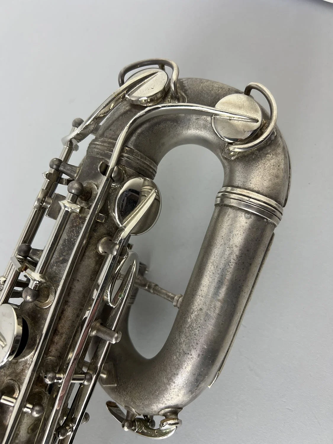 Conn-12M-Baritone-Saxophone_K47xxx_BarnardRepair_18.jpeg