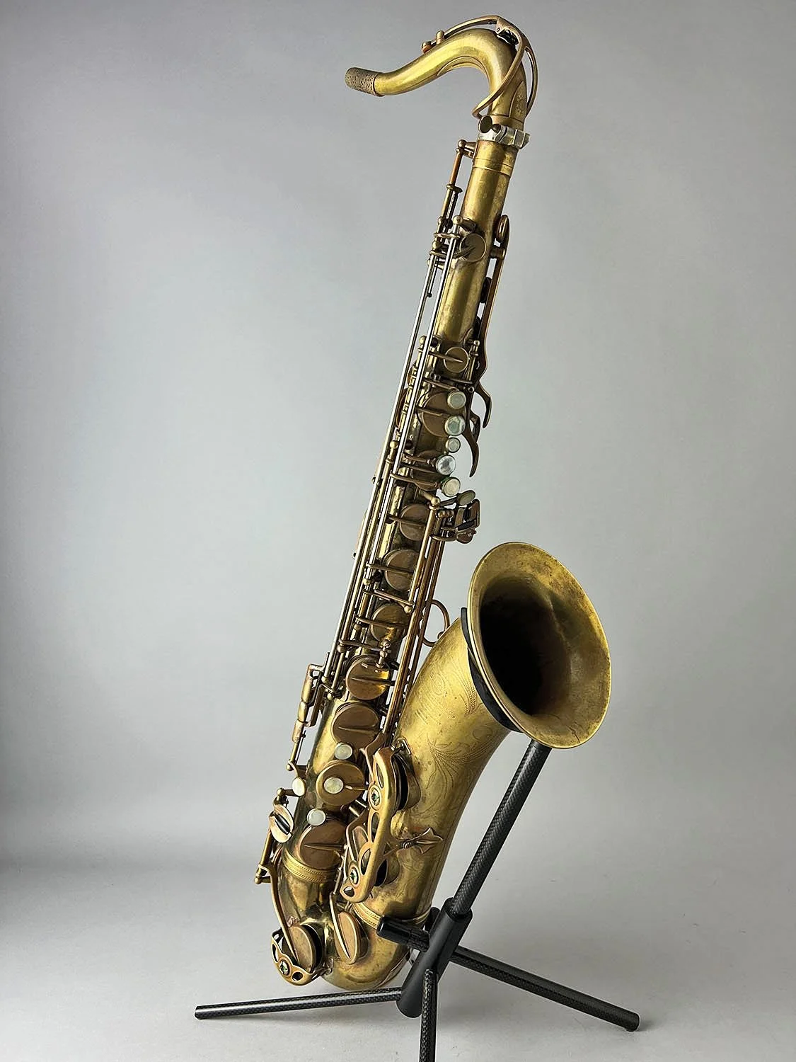 BarnardRepair_Selmer-Mark-VI-Tenor_61xxx_Hero.jpg