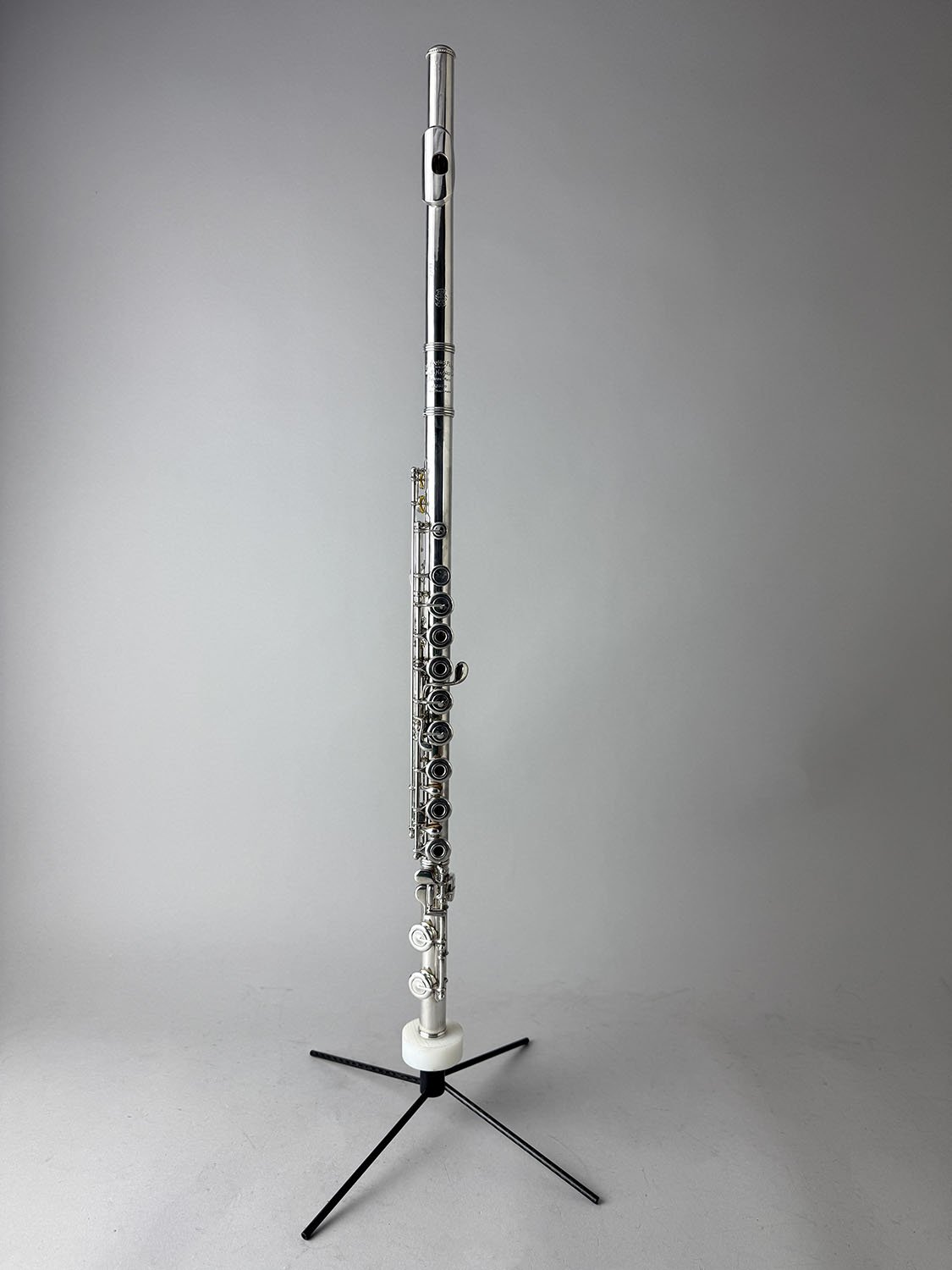 Haynes-Handmade-Open-Hole-C-Foot-Flute_32xxx_BarnardRepair_01.jpeg