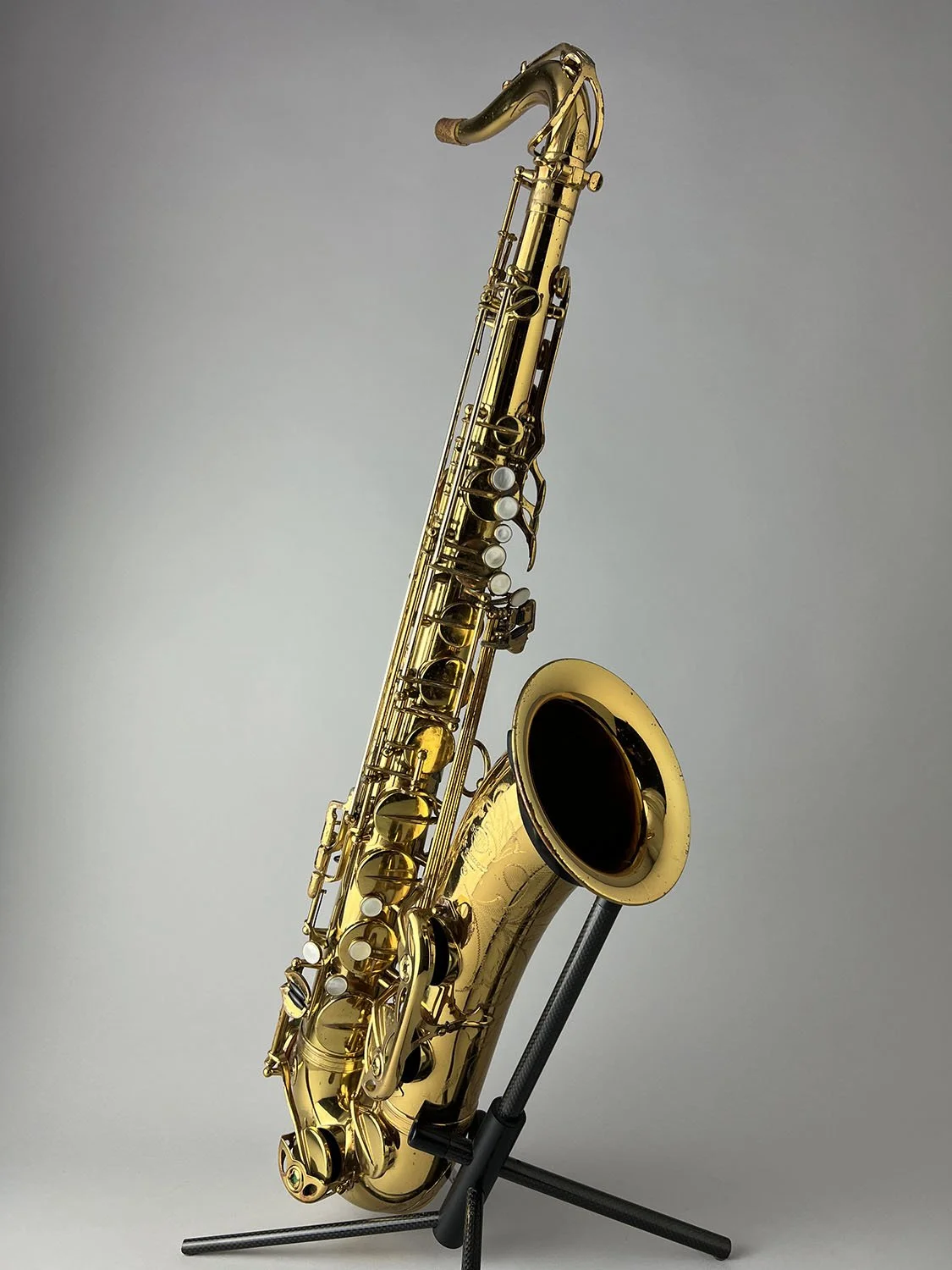 Selmer-Mark-VI-Tenor_175xxx_BarnardRepair_02.jpeg