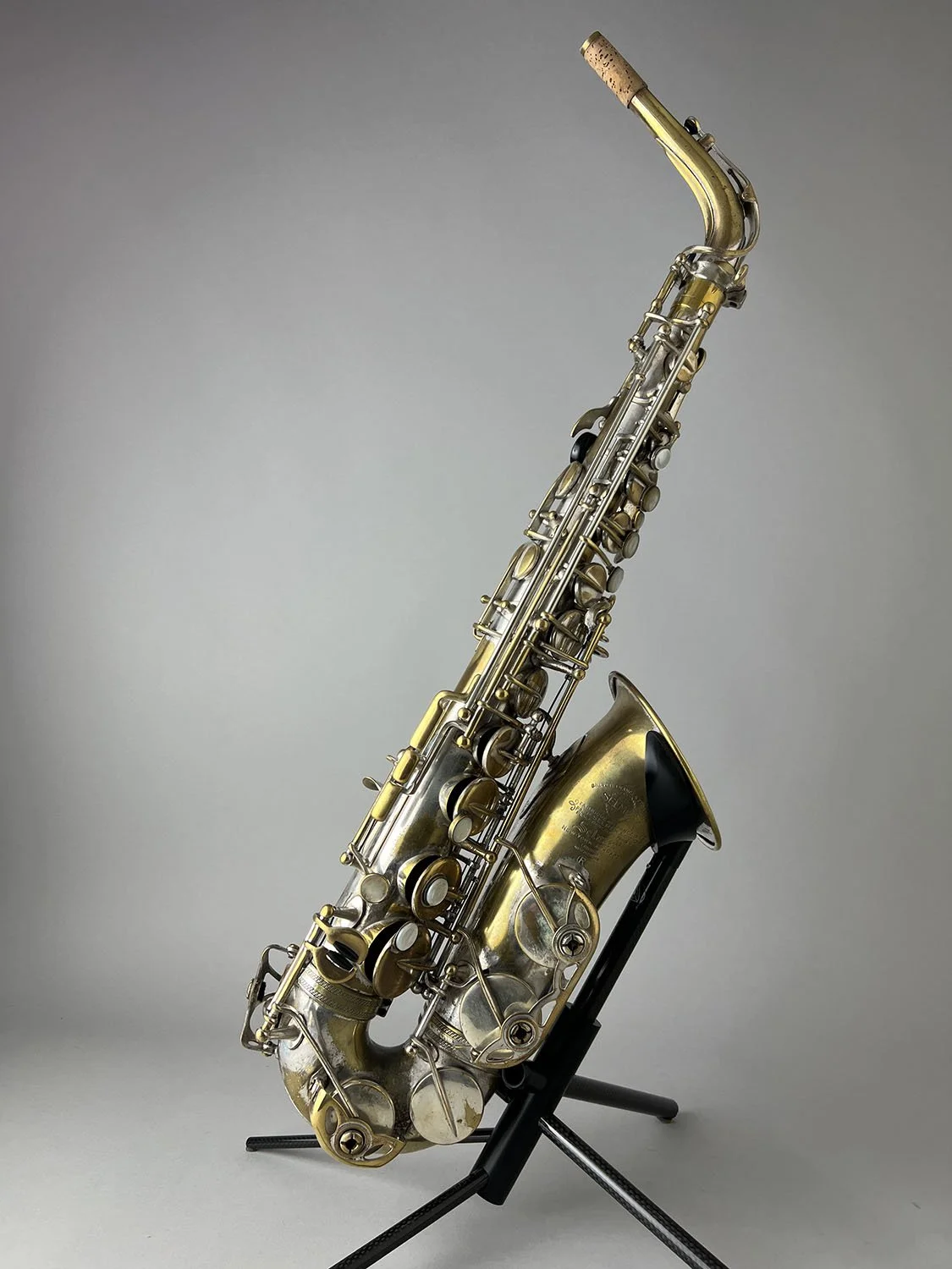 Selmer-Mark-VI-Alto-Saxophone_69xxx_BarnardRepair_01.jpeg