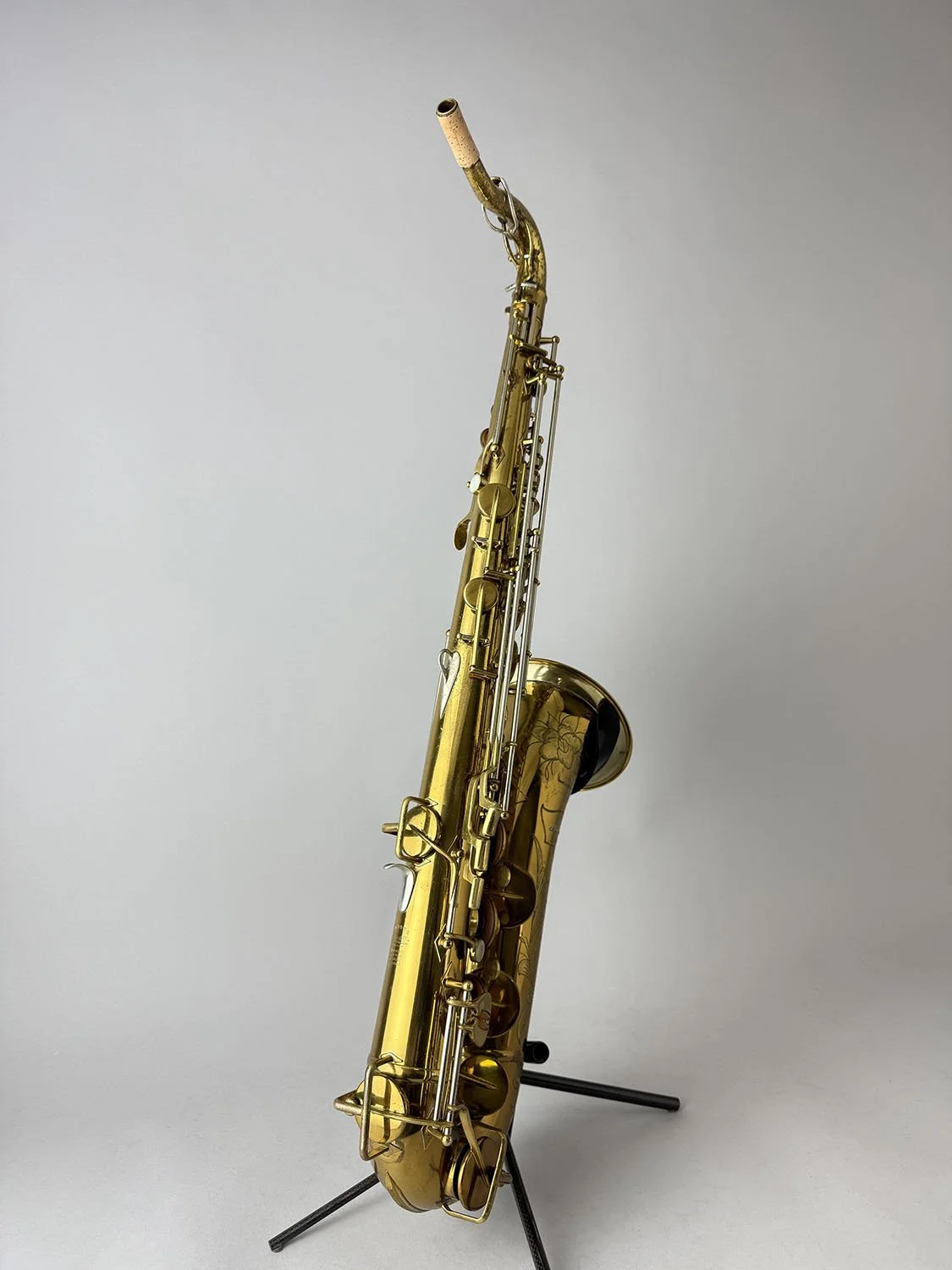 Buescher-400-Tenor_309xxx_BarnardRepair_08.jpeg