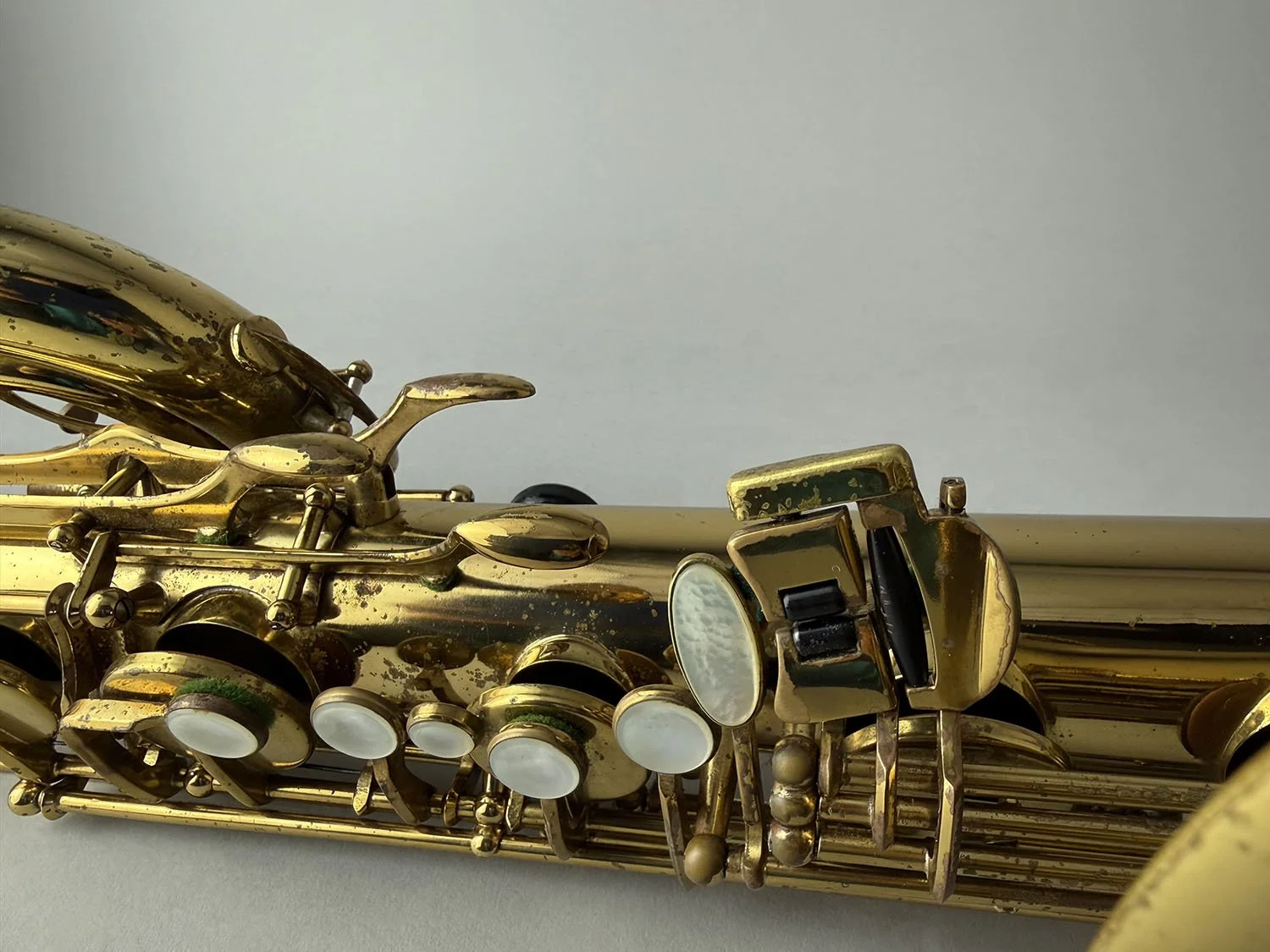 Selmer-Mark-VI-Bari_265xxx_BarnardRepair_19.jpeg
