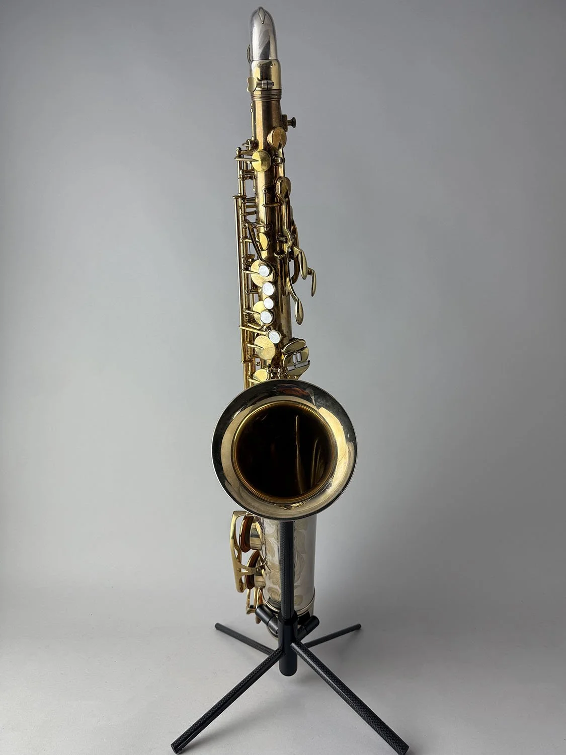 King-Super-20-Silver-Sonic-with-Gold-Plate-Tenor_349xxx_BarnardRepair_03.jpeg