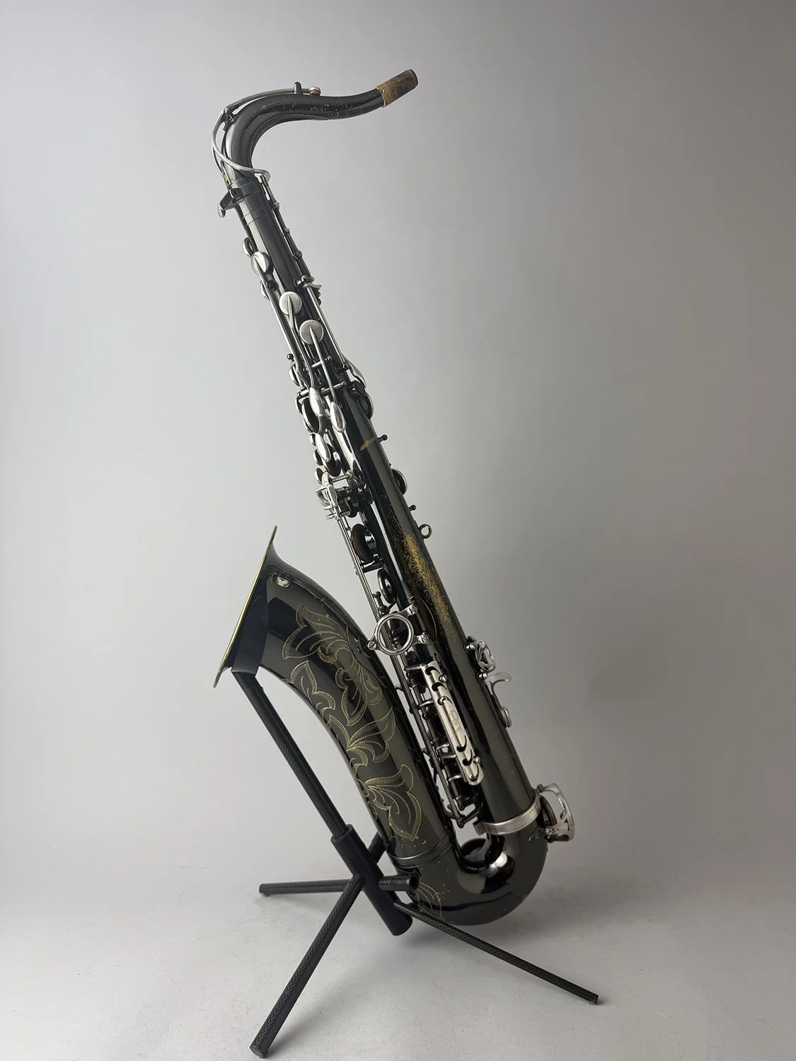 Dave-Guardala-Black-Nickel-Tenor_74xx_BarnardRepair_05.jpeg