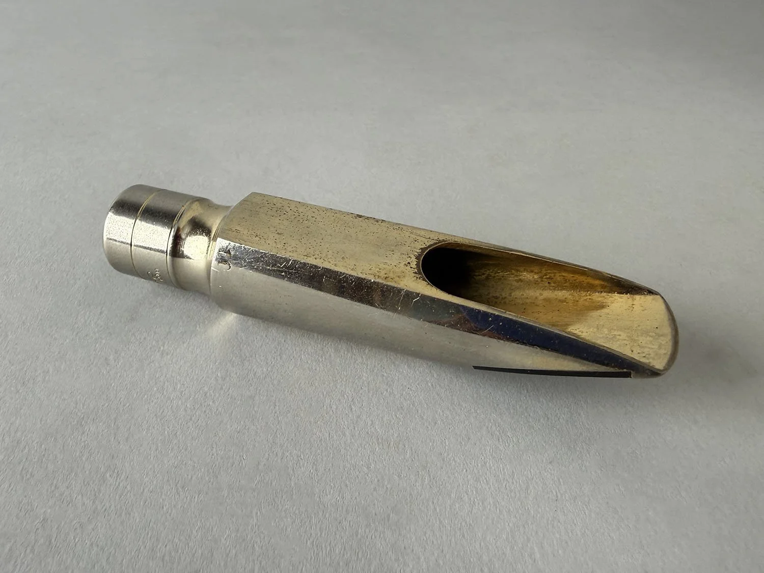 Otto-Link-Super-Tone-Master-Early-Babbitt-10-Tenor_BarnardRepair_07.jpeg