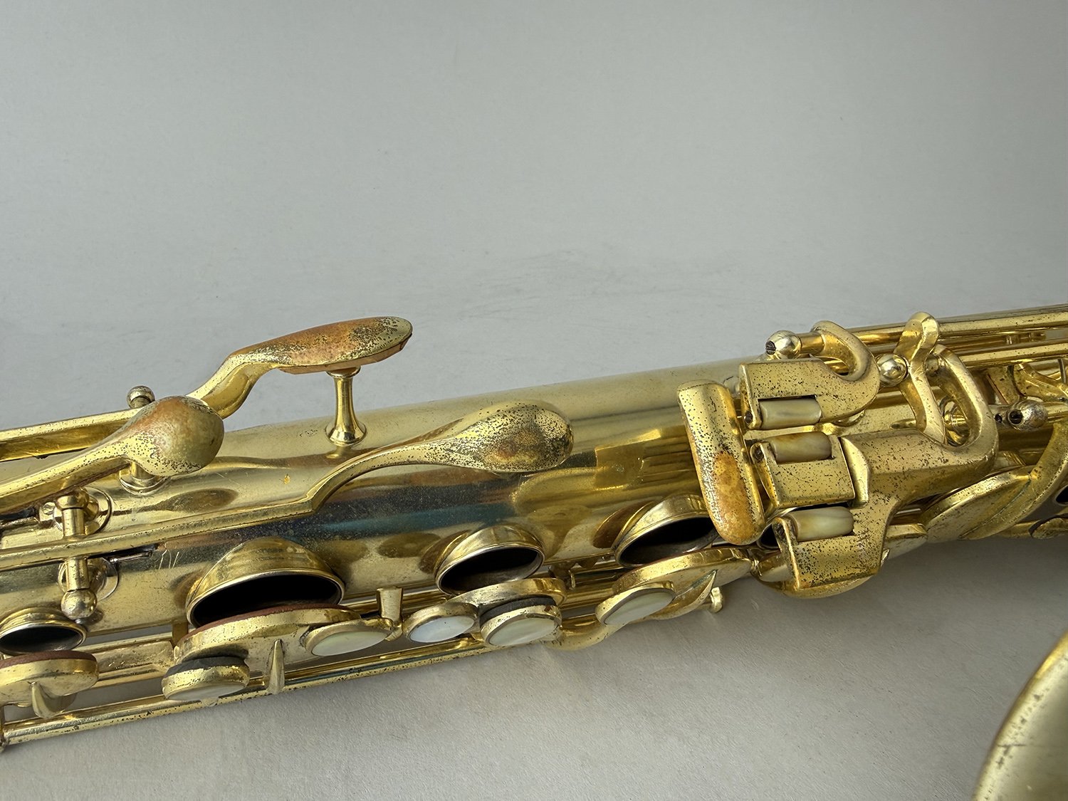 Conn-10-M-Naked-Lady-Gold-Plated-Tenor_134xxx_BarnardRepair_22.jpeg