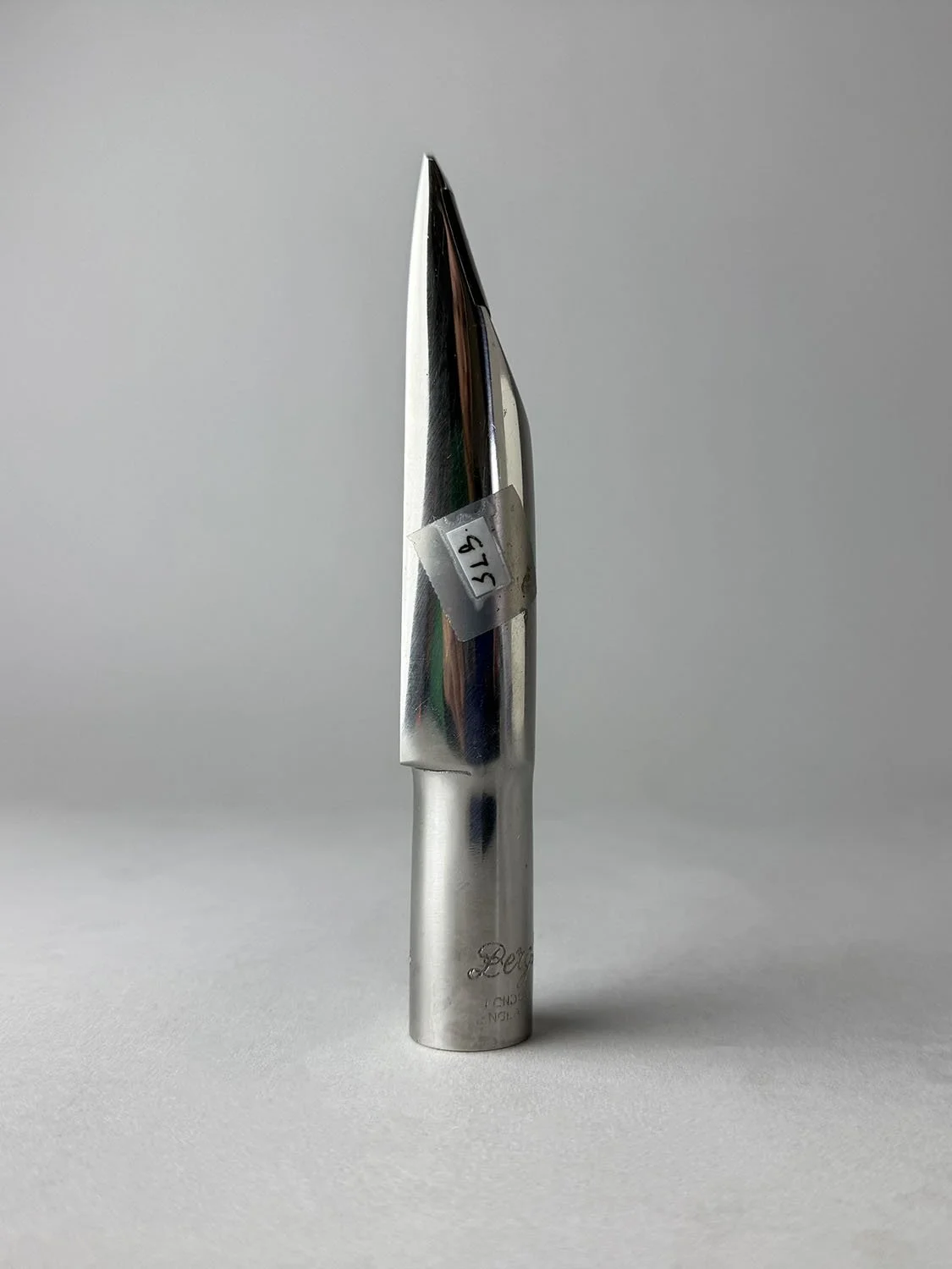 Berg-Larsen-115:0-M-Metal-Bari_BarnardRepair_04.jpeg