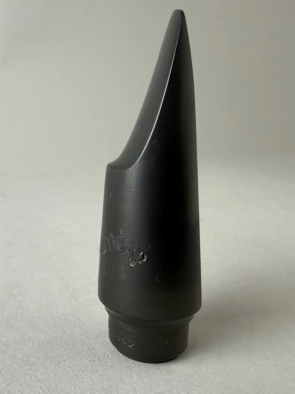 Brilhart-Hard-Rubber-3-Alto_234xxx_BarnardRepair_02.jpeg