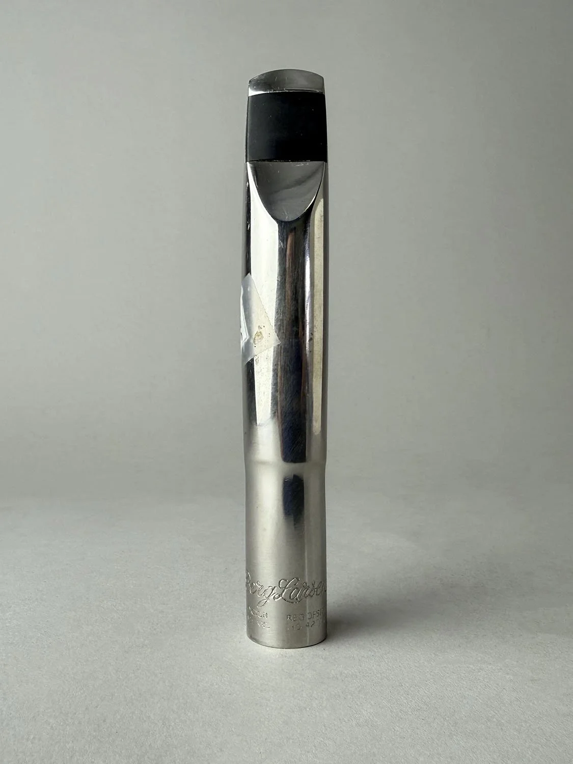 Berg-Larsen-115:0-M-Metal-Bari_BarnardRepair_01.jpeg