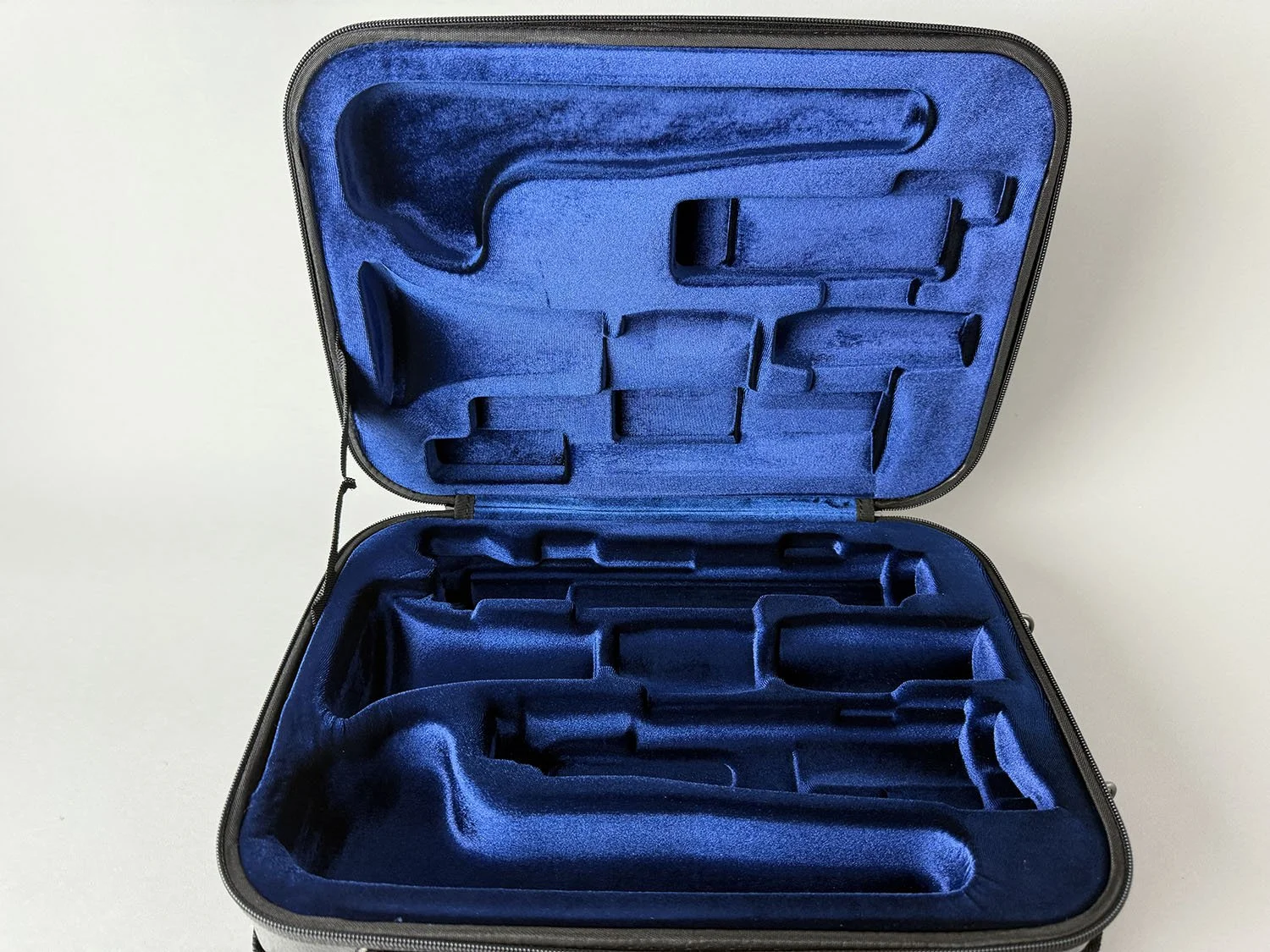 Protect-Bb-Clarinet-Zip-ABS-Case_BarnardRepair_04.jpeg