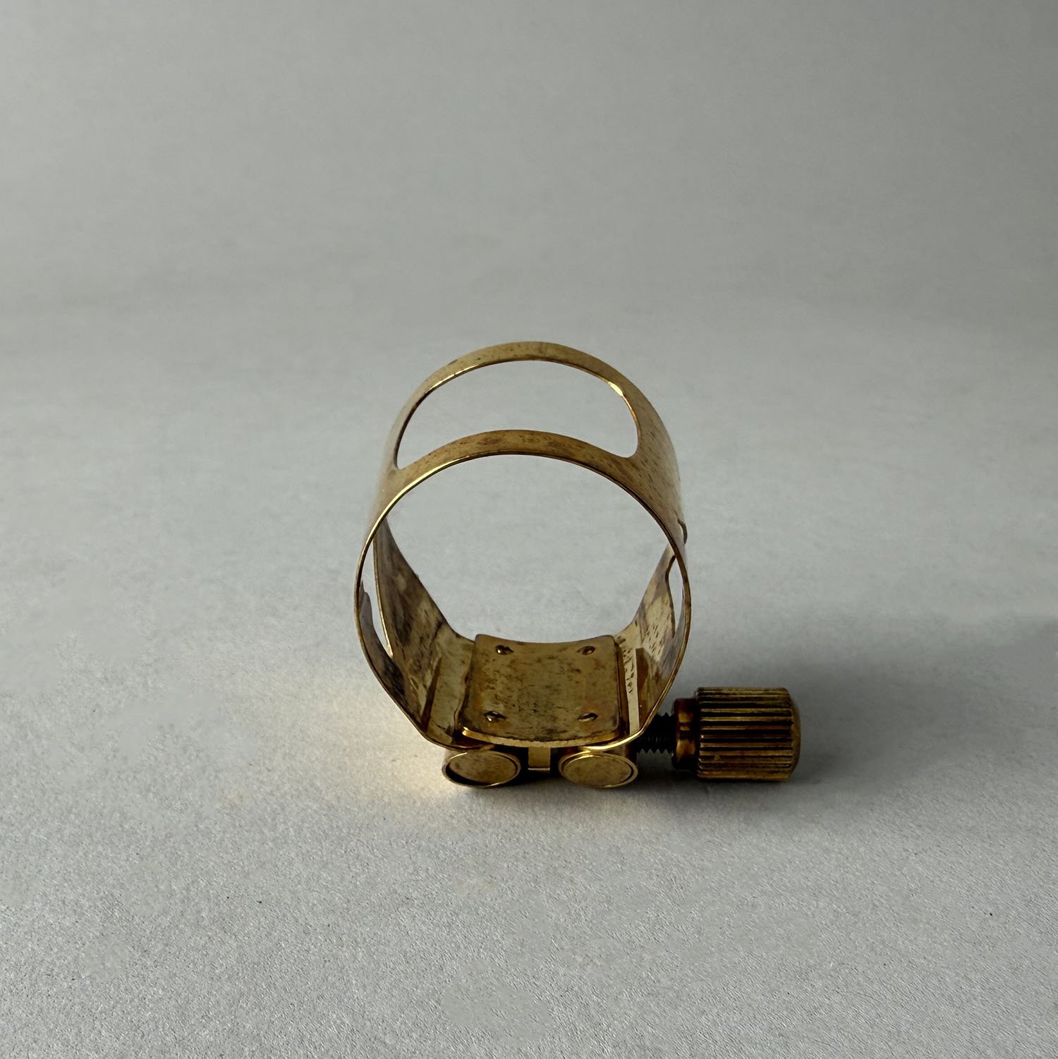 Vandoren-Optimum-Alto-Ligature_BarnardRepair_04.jpeg