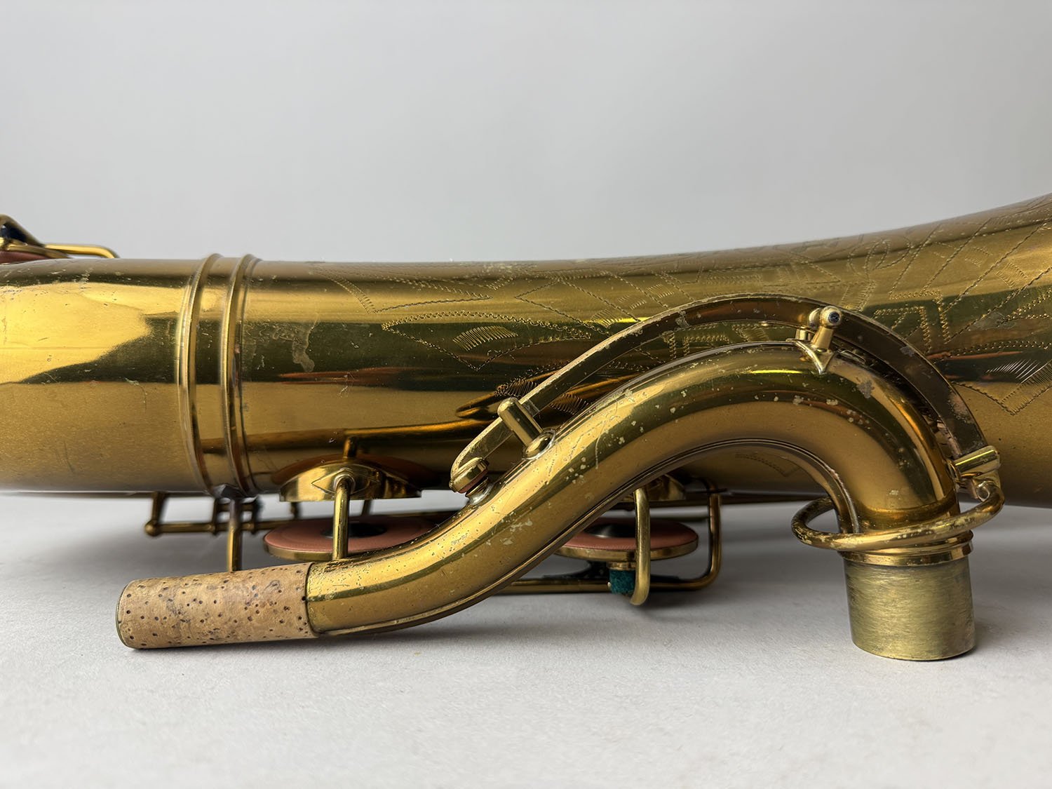Buescher-Aristocrat-Tenor_284xxx_BarnardRepair_24.jpeg