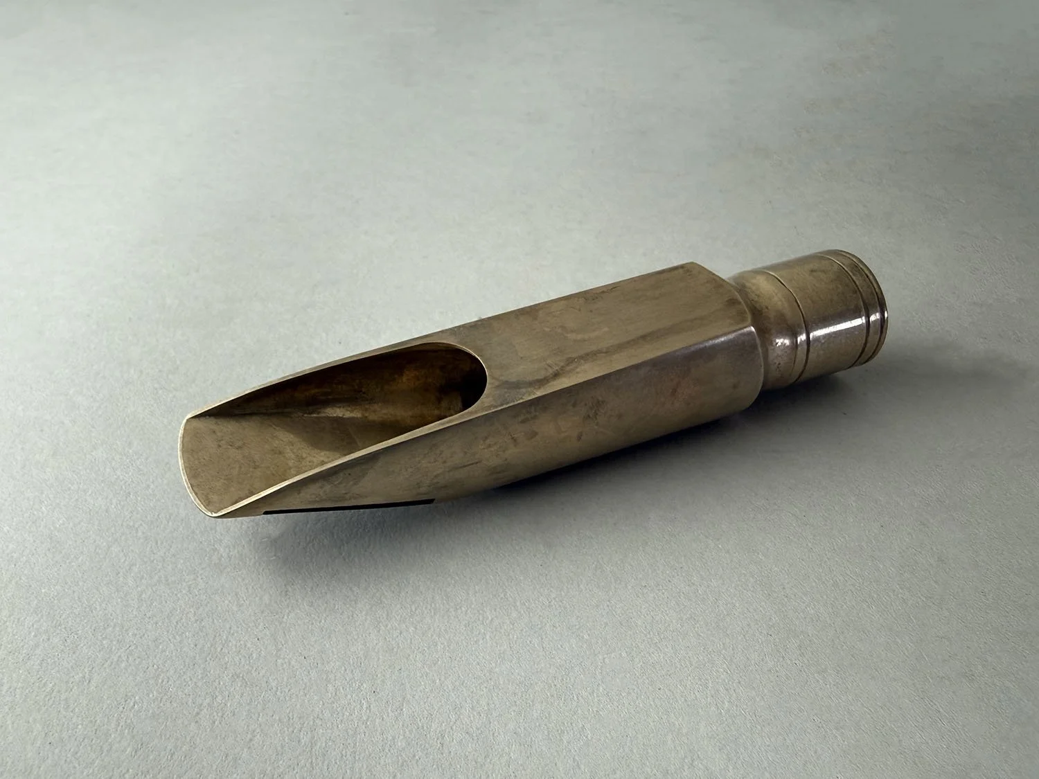 Knox-Traditional-Bronze-108-Tenor_BarnardRepair_08.jpeg