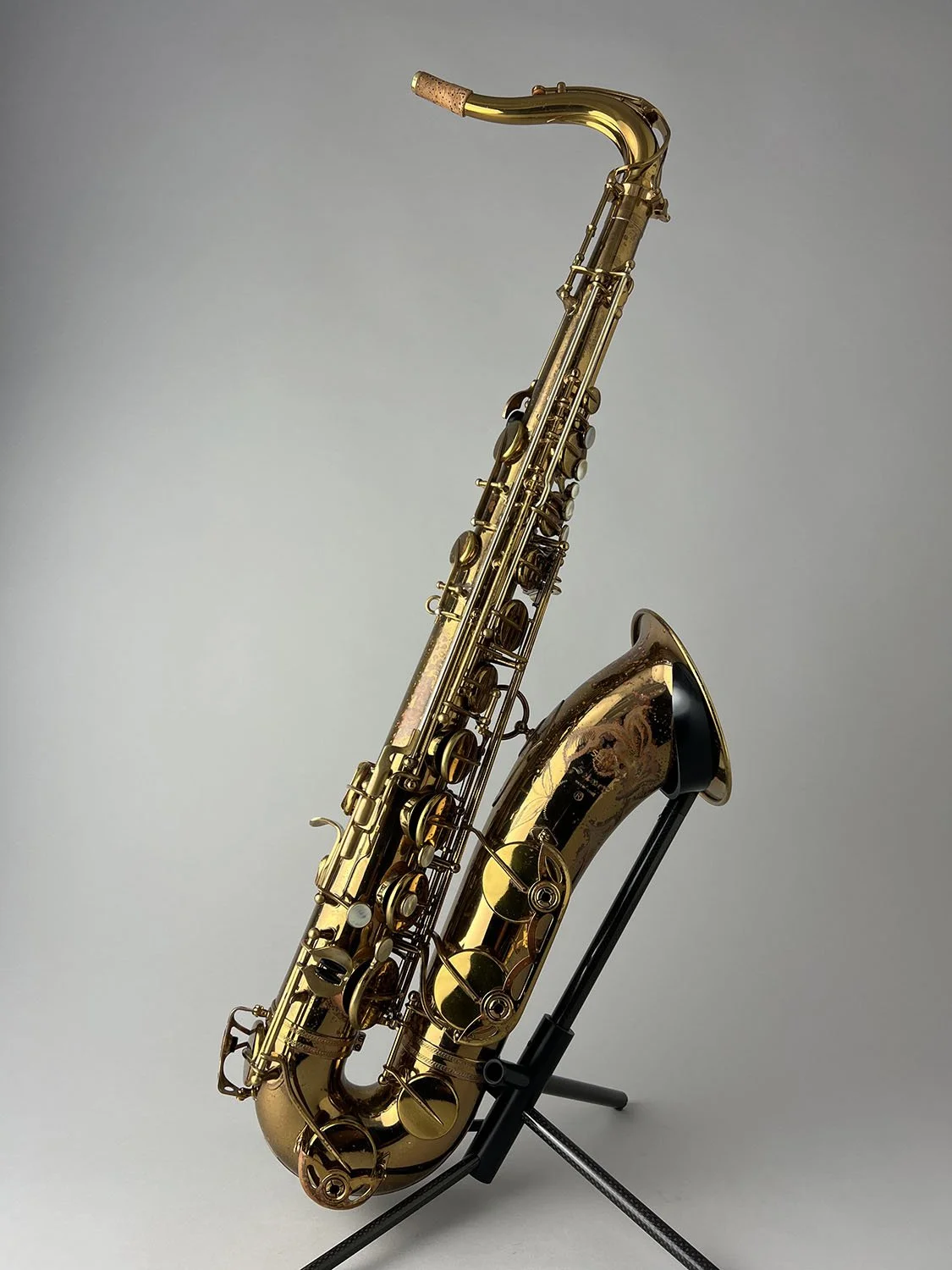 Selmer-Mark-VI-Tenor_132xxx_BarnardRepair_01.jpeg