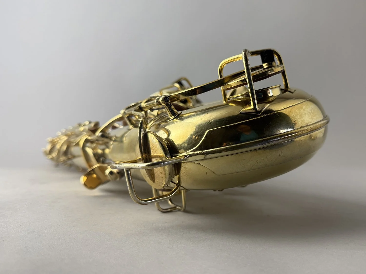 Conn-10-M-Naked-Lady-Gold-Plated-Tenor_134xxx_BarnardRepair_12.jpeg
