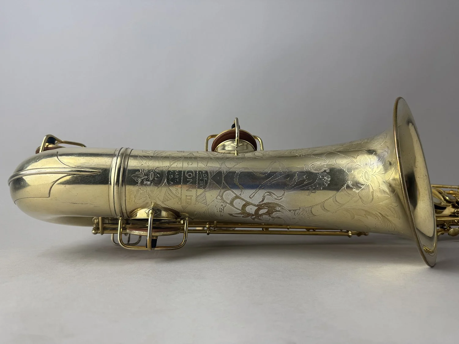 Conn-10-M-Naked-Lady-Gold-Plated-Tenor_134xxx_BarnardRepair_14.jpeg