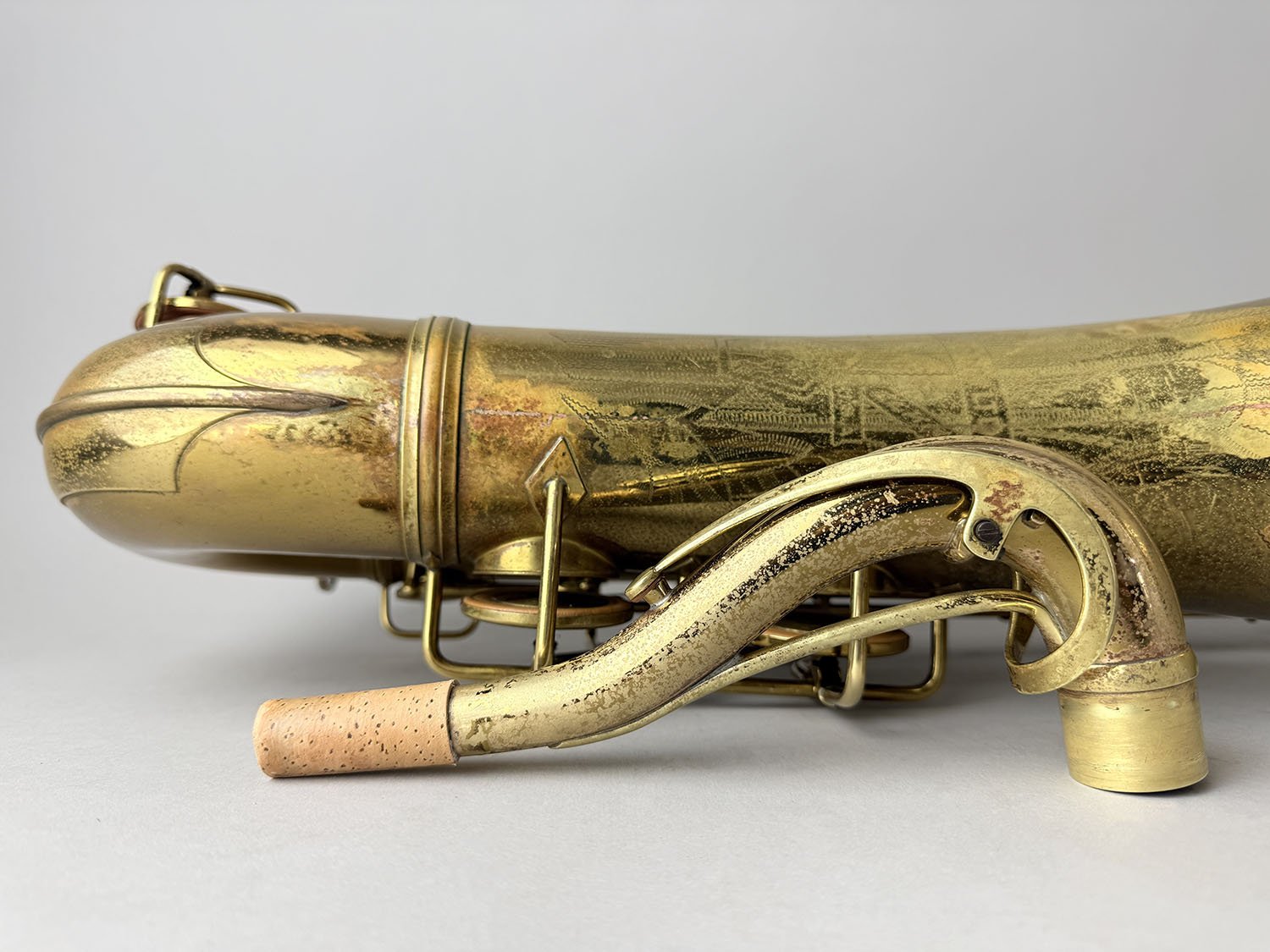 Conn-Connqueror-Tenor_307xxx_BarnardRepair_22.jpeg