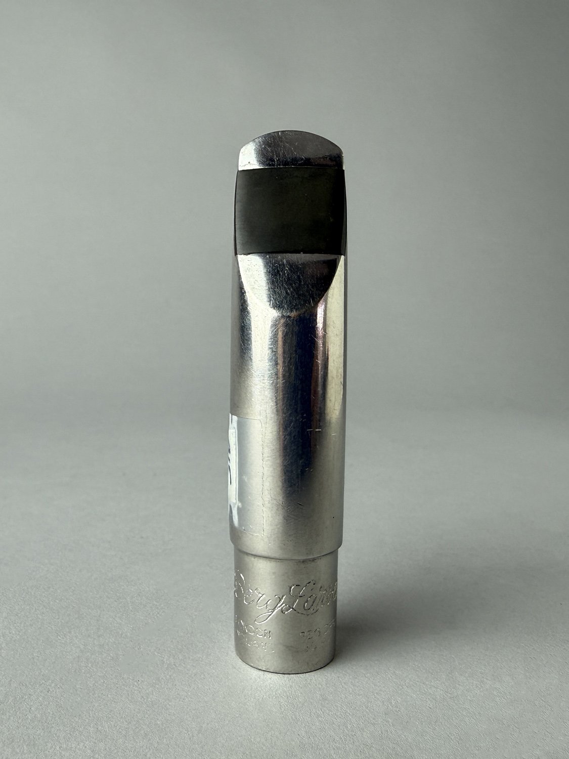 Berg-Larsen-100:0-M-Alto_BarnardRepair_01.JPG