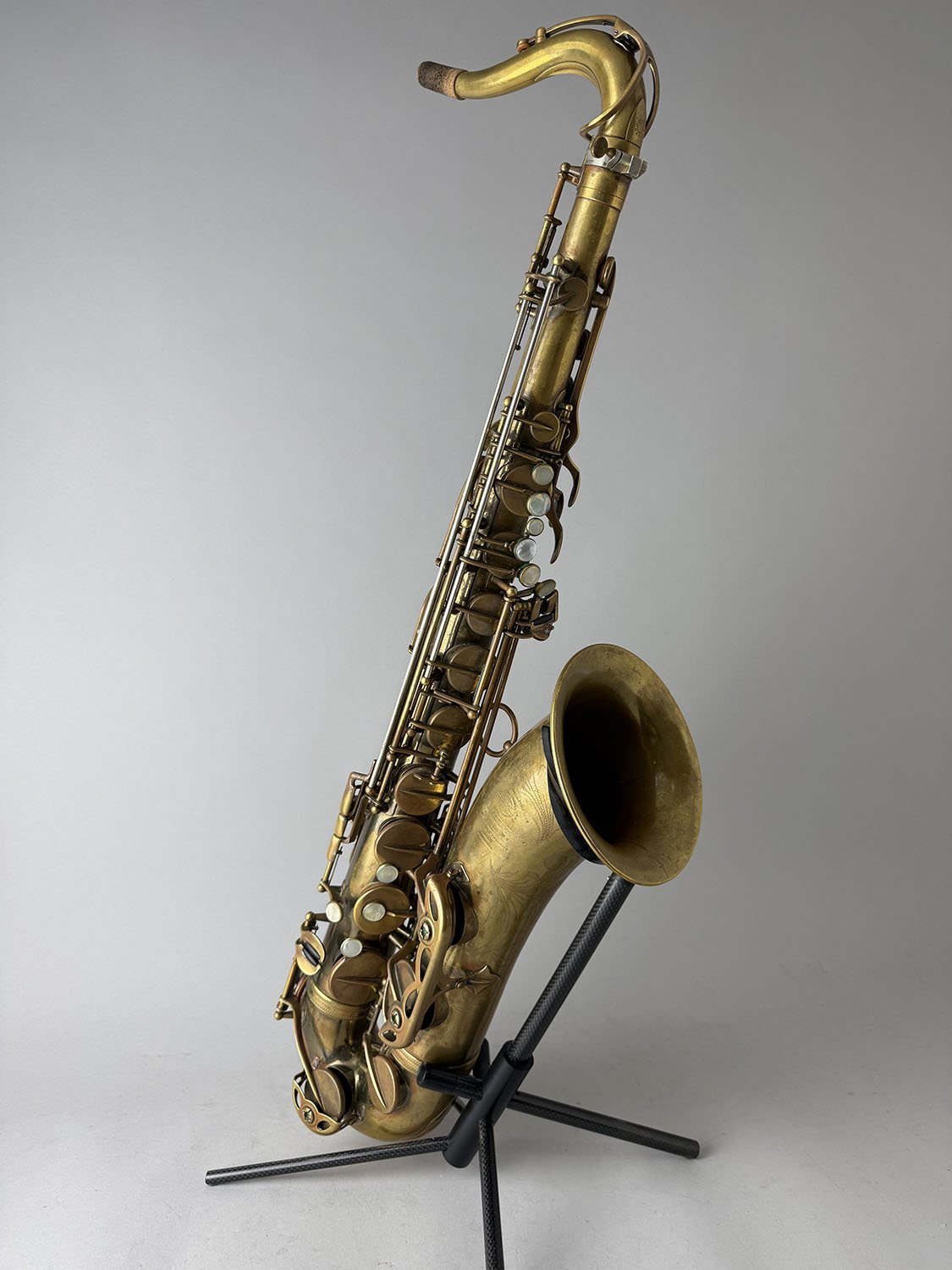 Mark-VI-Tenor_61xxx_BarnardRepair_02.jpeg
