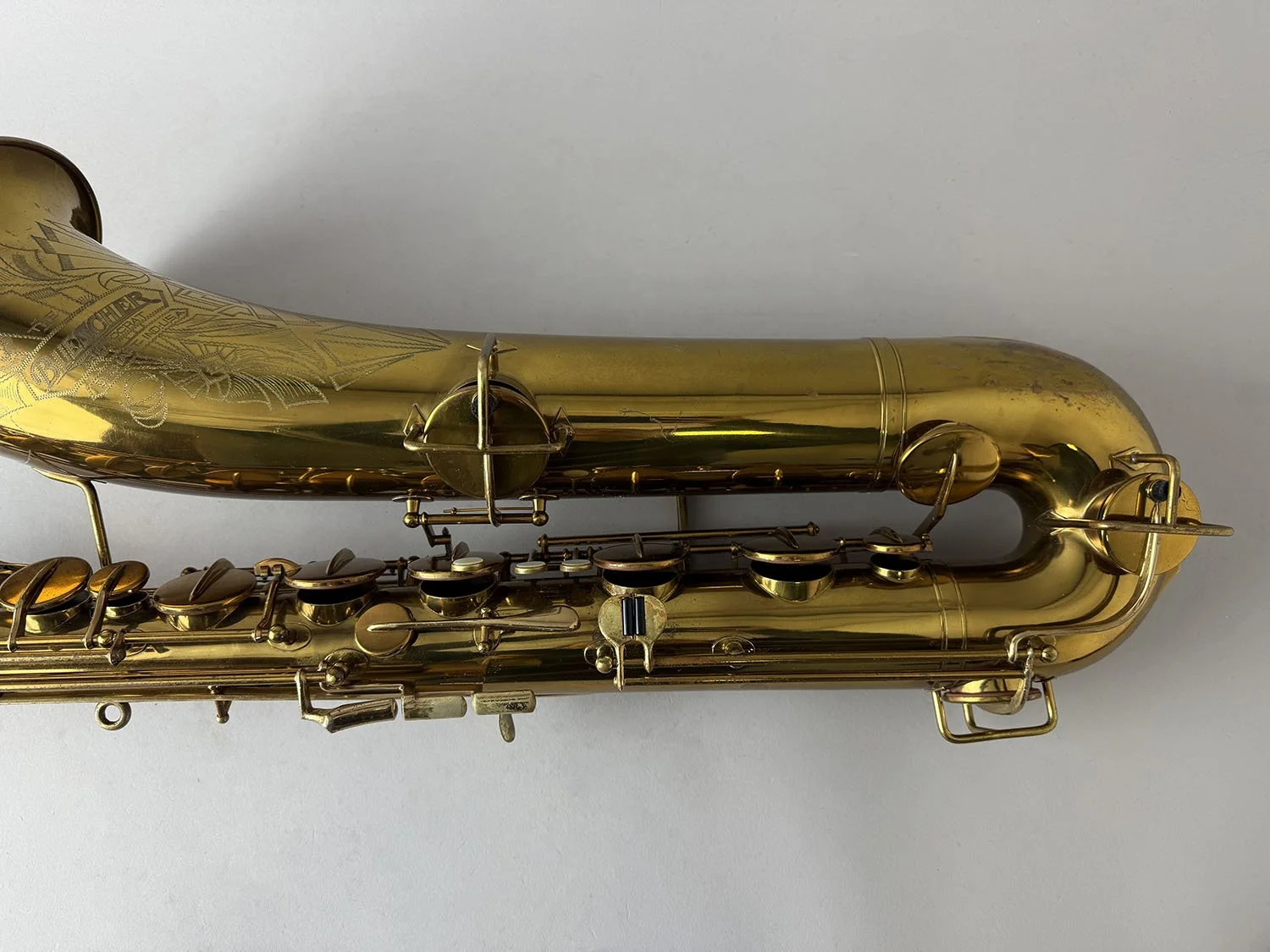 Buescher-Aristocrat-Bari_275xxx_BarnardRepair_10.jpeg