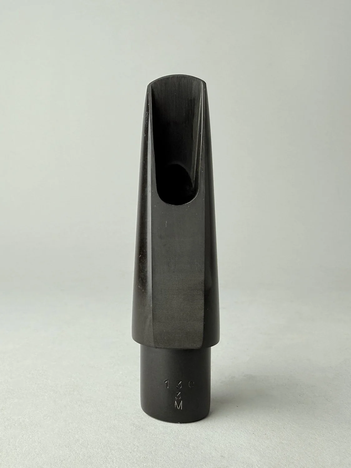 Berg-Larsen-130:3-M-Tenor_BarnardRepair_03.jpeg