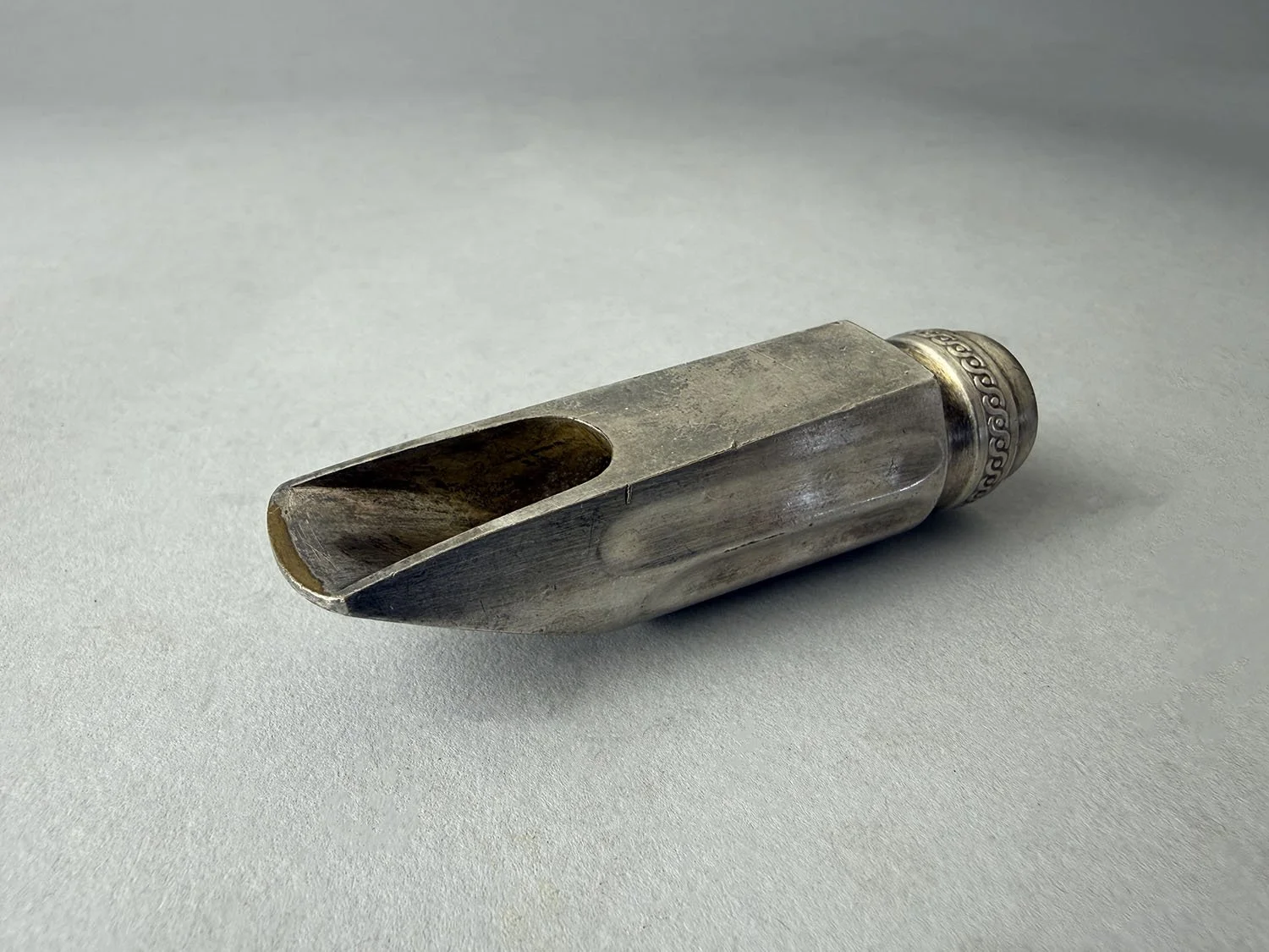 Selmer-Soloist-Shork-Shank-Fluted-Metal-E-Soprano_BarnardRepair_08.jpeg