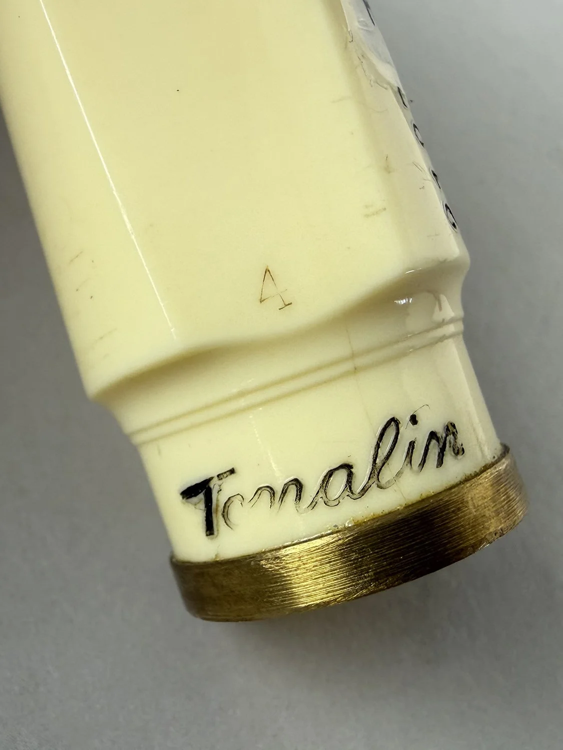 Brilhart-Streamline-Tonalin-4-Alto_21xx_BarnardRepair_12.jpeg