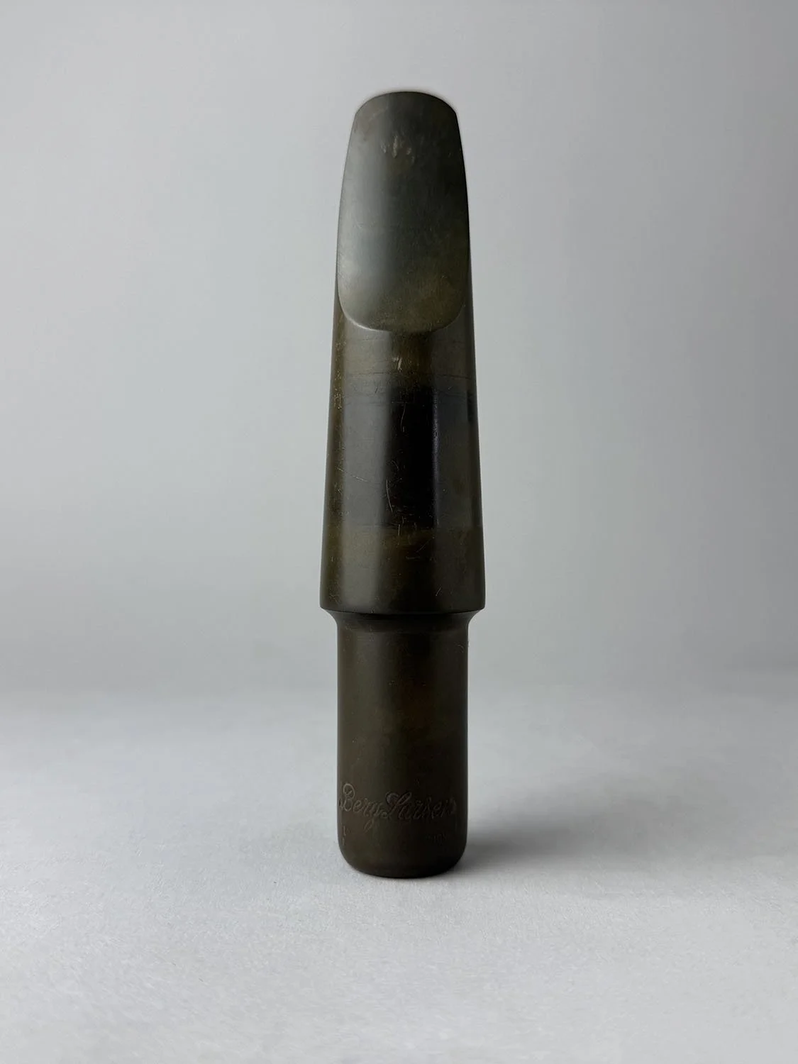 Berg-Larsen-130:1-SMS-Hard-Rubber-Bari_BarnardRepair_01.jpeg