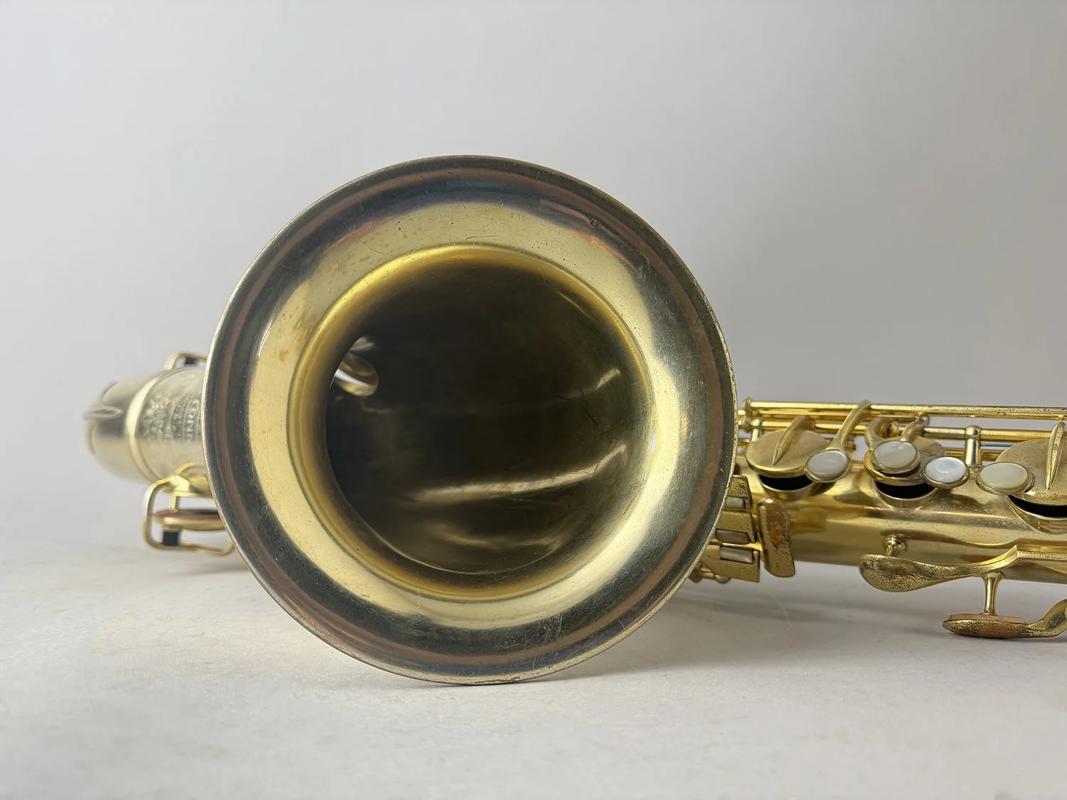 Conn-10-M-Naked-Lady-Gold-Plated-Tenor_134xxx_BarnardRepair_15.jpeg