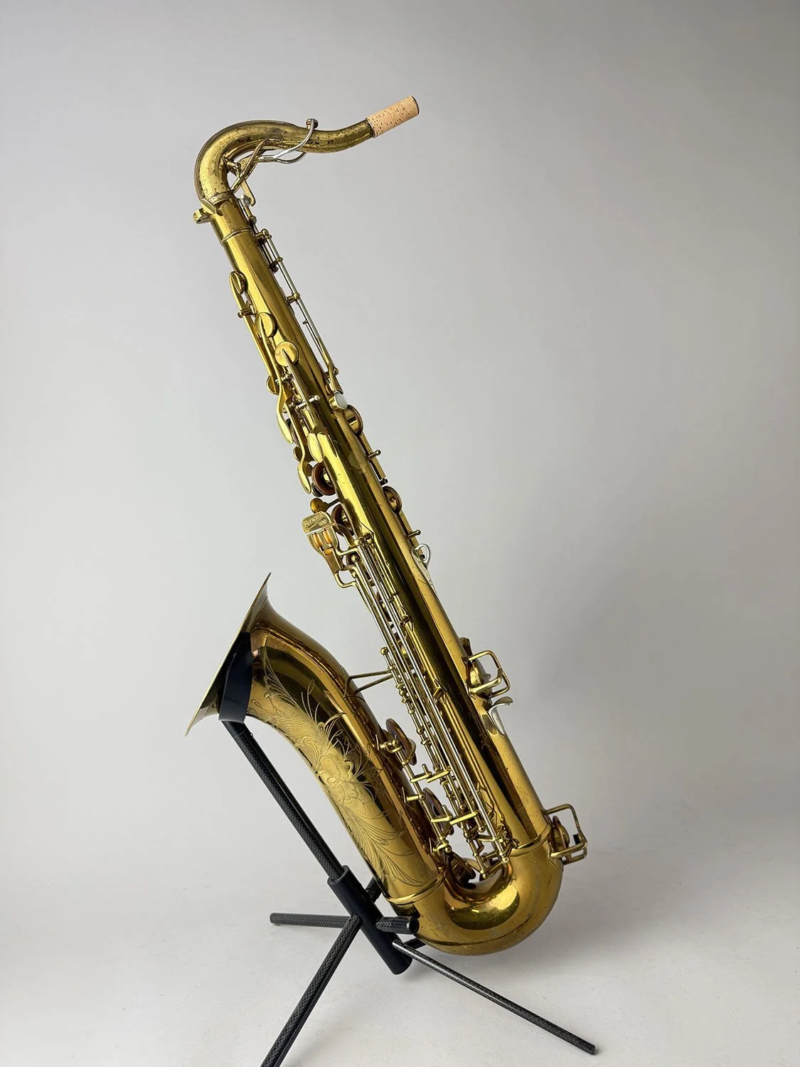 Buescher-400-Tenor_309xxx_BarnardRepair_05.jpeg