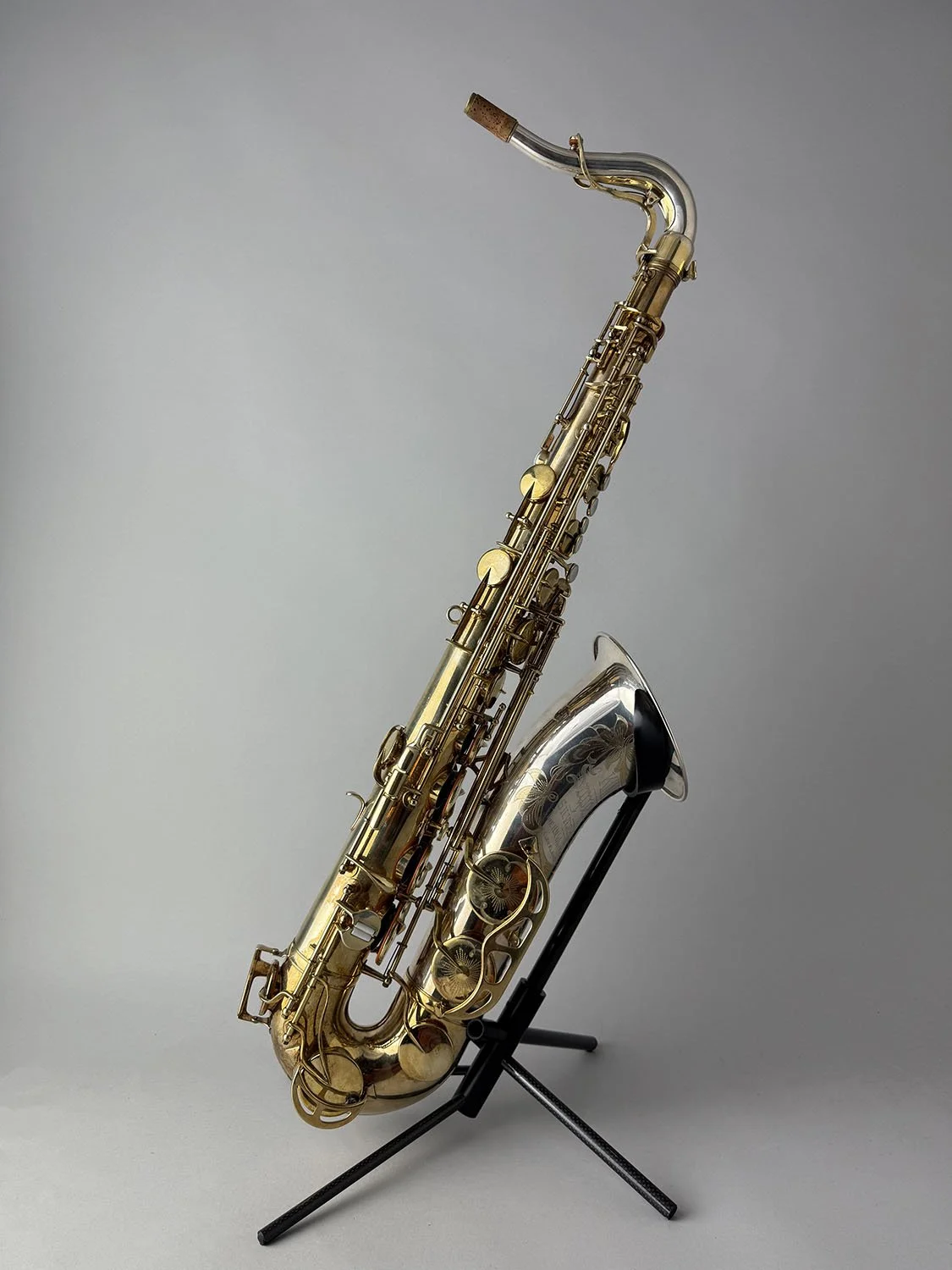 King-Super-20-Silver-Sonic-with-Gold-Plate-Tenor_349xxx_BarnardRepair_01.jpeg
