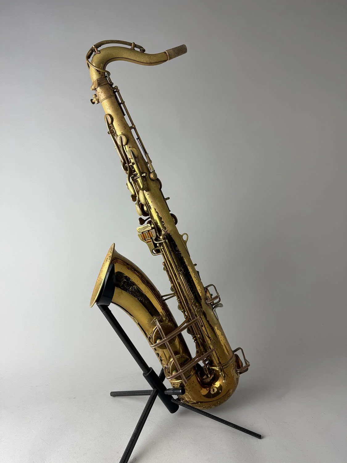 Buescher-Aristocrat-Tenor_309xxx_BarnardRepair_05.jpeg