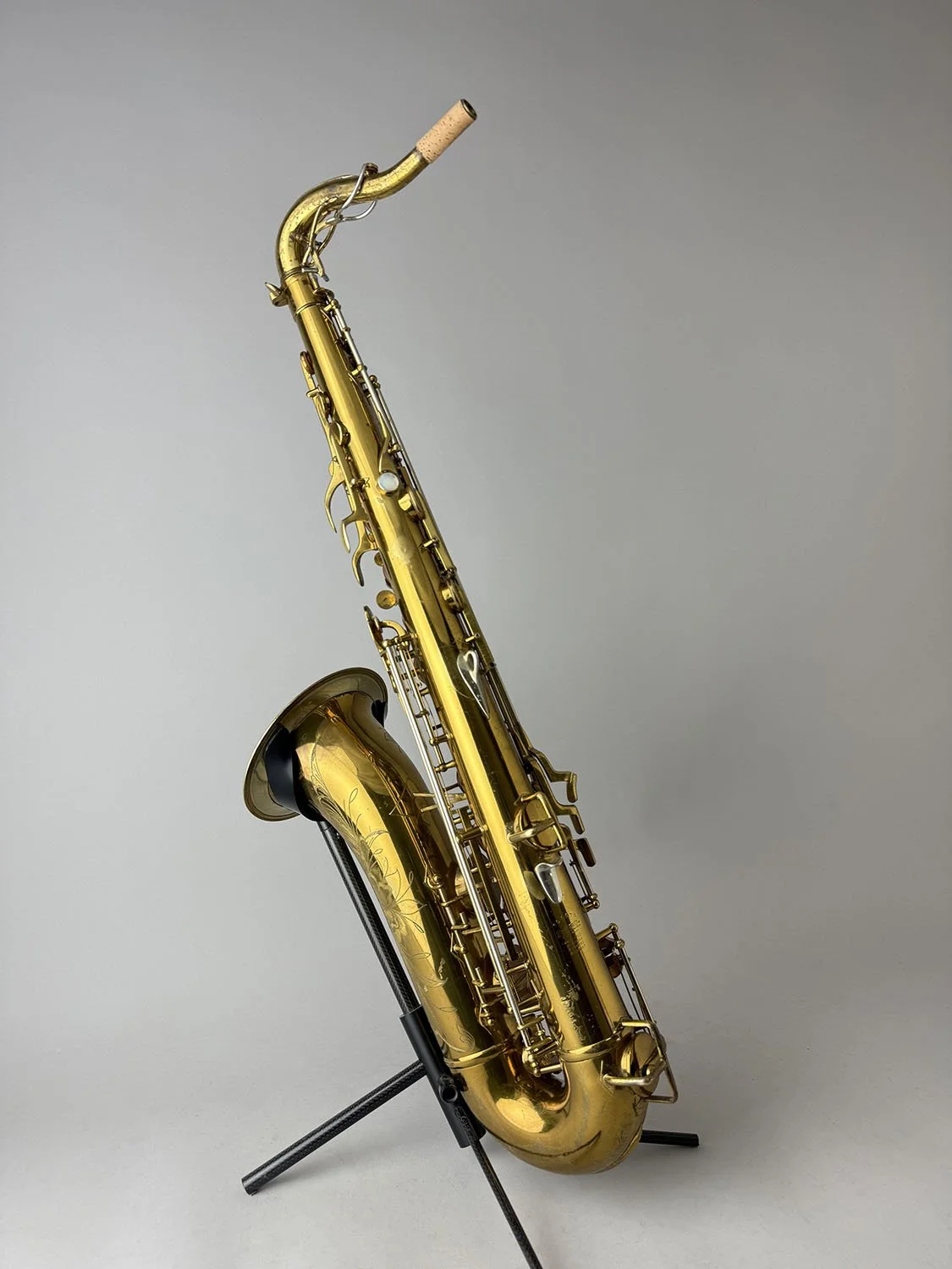 Buescher-400-Tenor_309xxx_BarnardRepair_06.jpeg