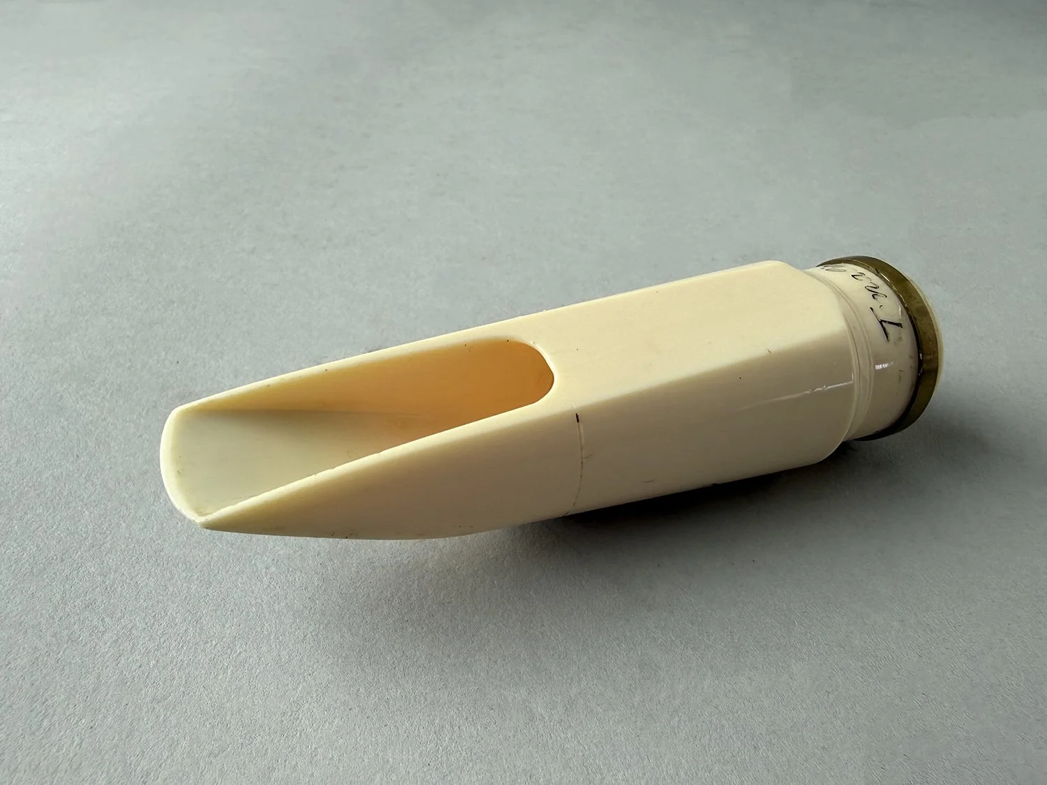 Brilhart-Streamline-Tonalin-4-Tenor_37xxx_BarnardRepair_08.jpeg