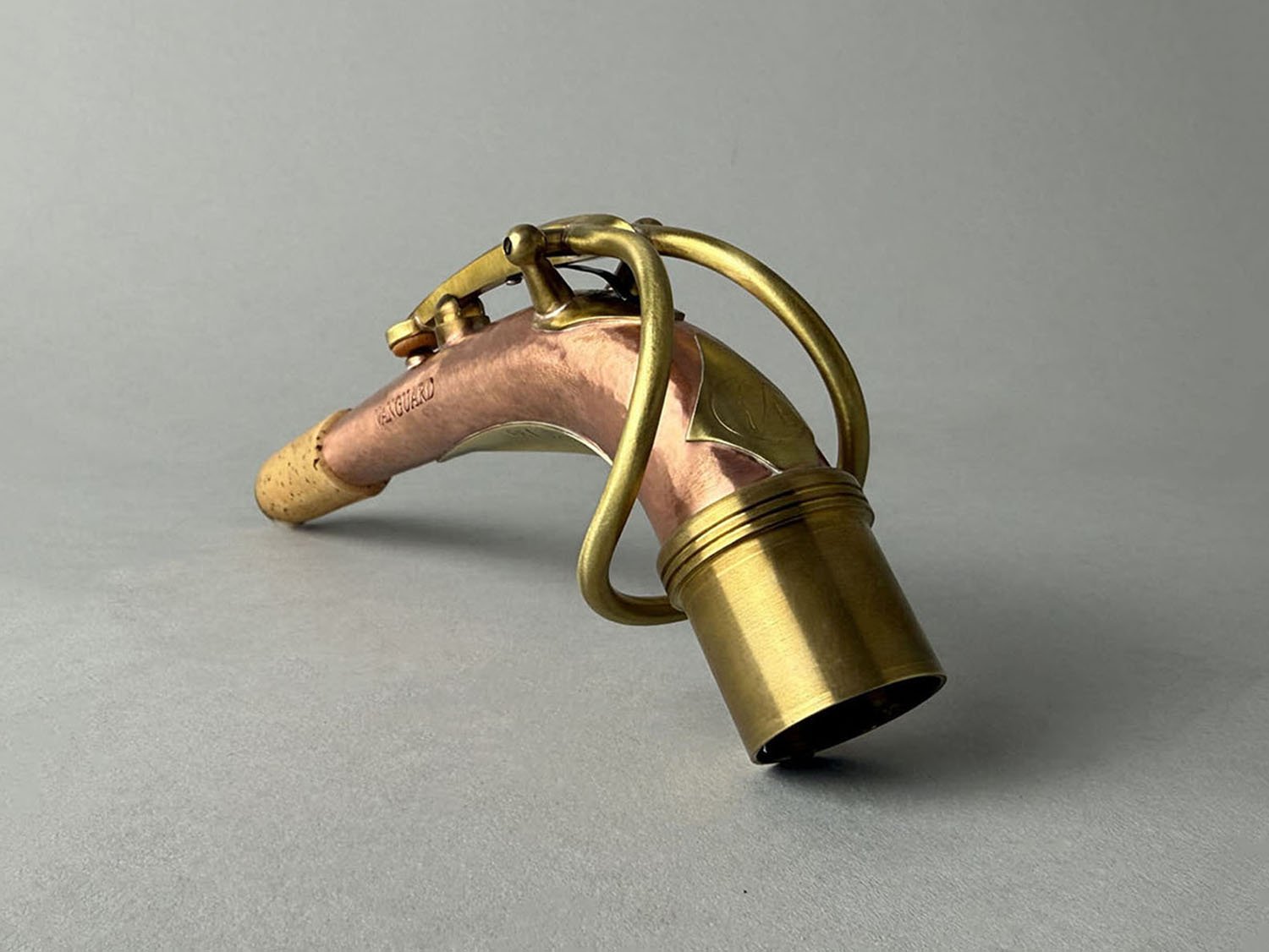 KB-Sax-Vanguard-Neck-Alto_PAI1266_BarnardRepair_01.jpeg