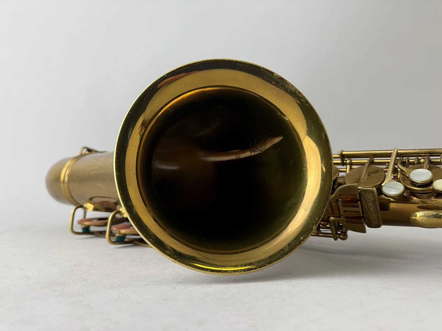 Buescher-Aristocrat-Tenor_284xxx_BarnardRepair_15.jpeg