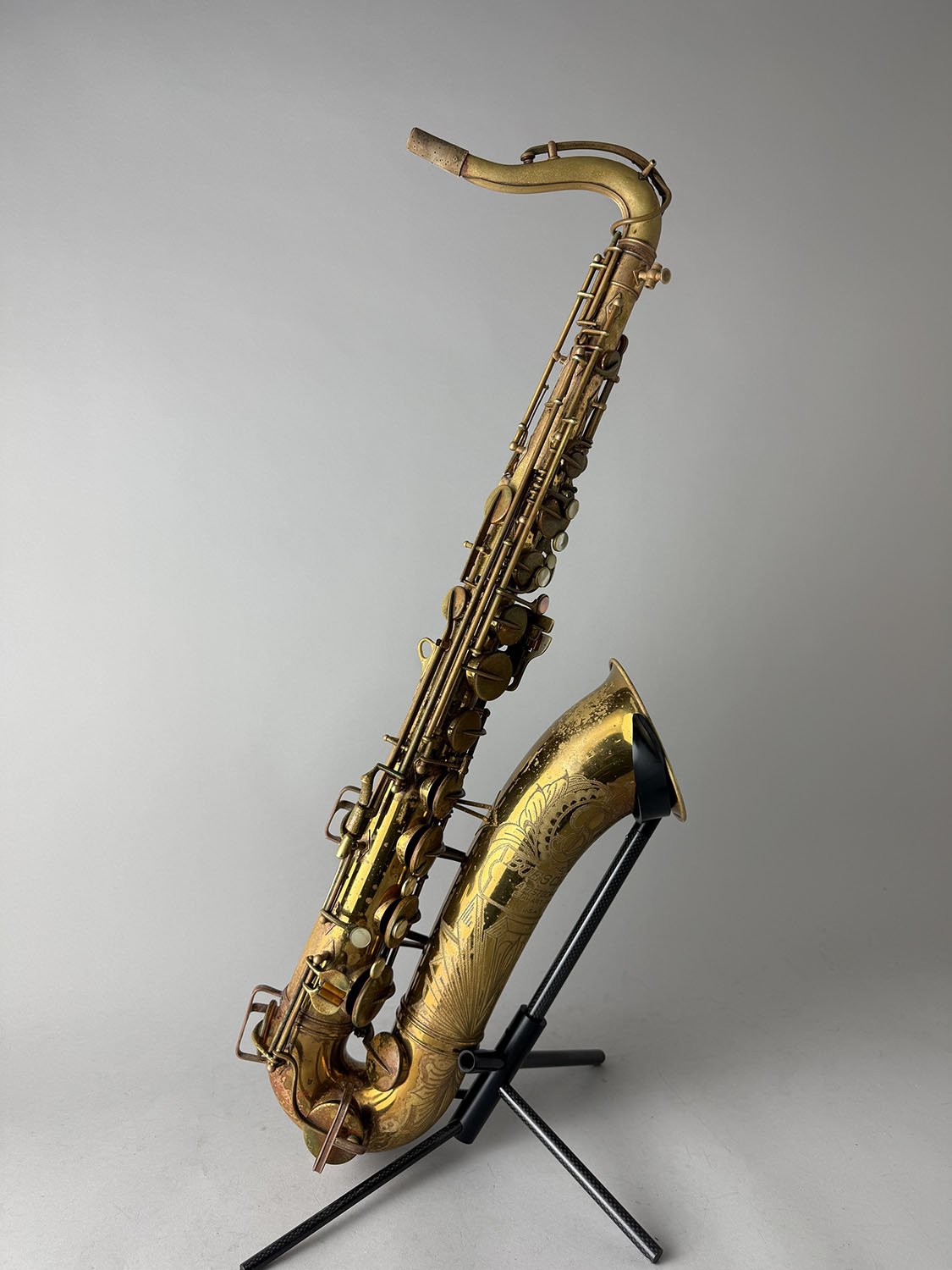 Buescher-Aristocrat-Tenor_309xxx_BarnardRepair_01.jpeg