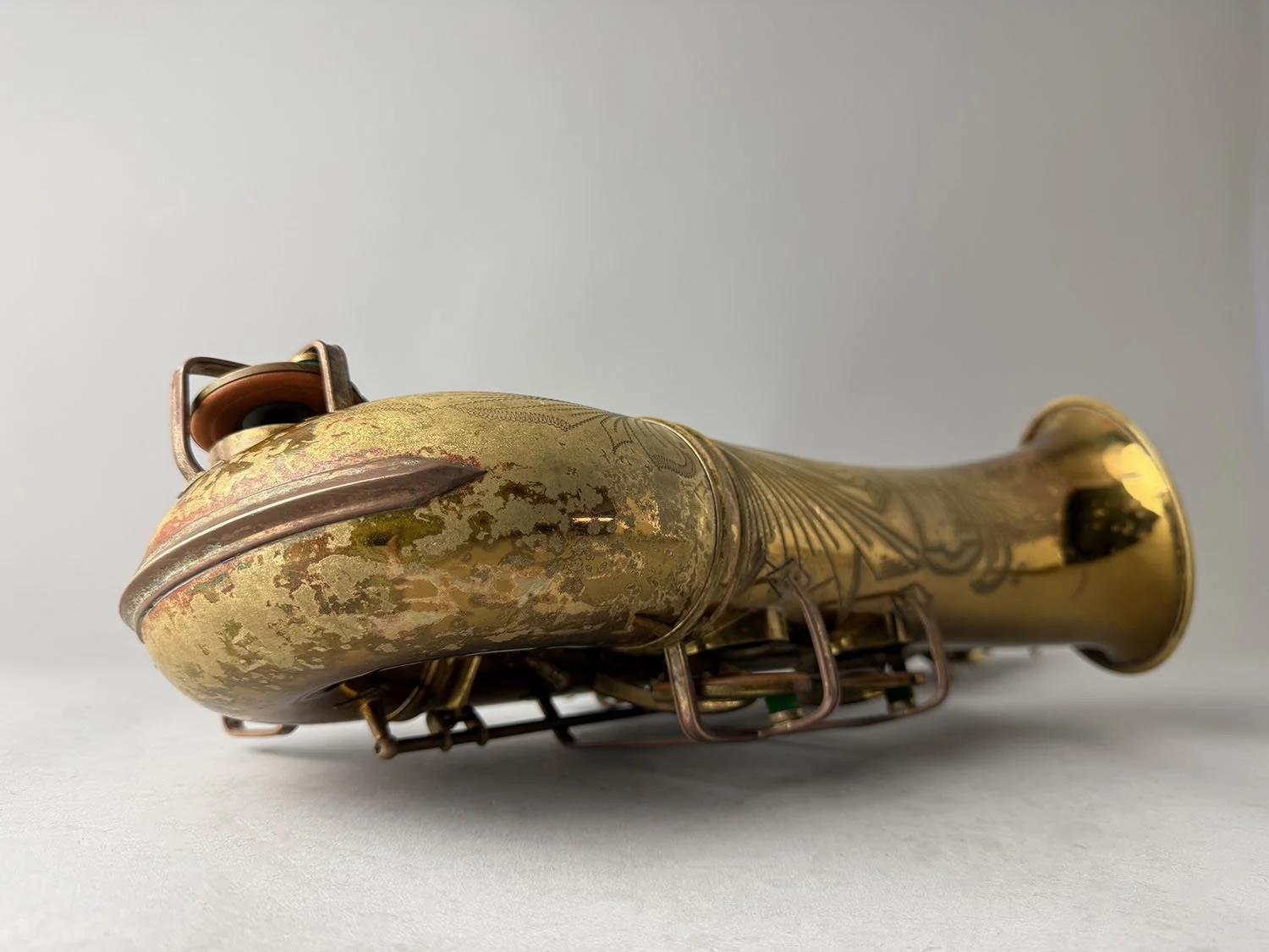 Buescher-Aristocrat-Tenor_309xxx_BarnardRepair_12.jpeg