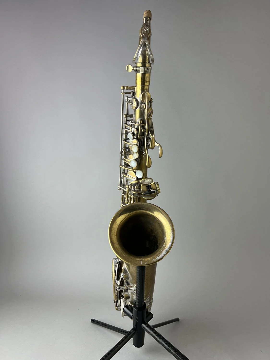Selmer-Mark-VI-Alto-Saxophone_69xxx_BarnardRepair_03.jpeg