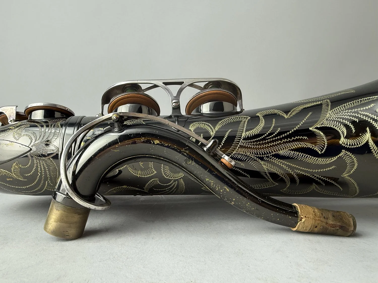 Dave-Guardala-Black-Nickel-Tenor_74xx_BarnardRepair_20.jpeg