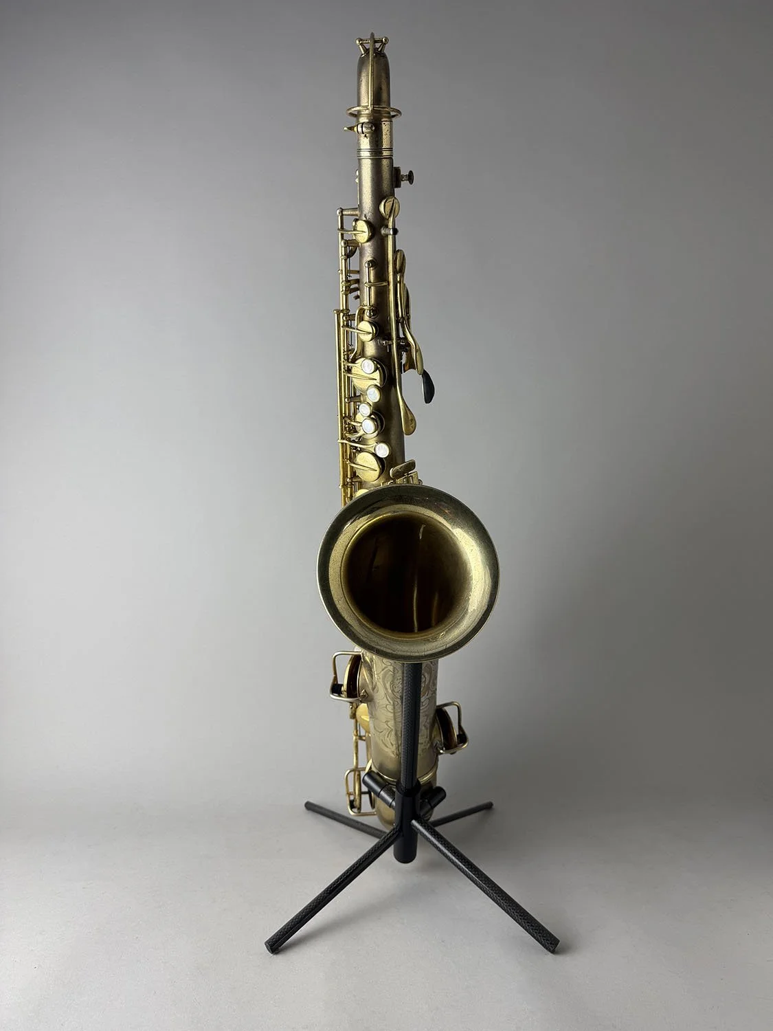 Conn-New-Wonder-Series-II-Chu-Berry-Tenor_178xxx_BarnardRepair_03.jpeg