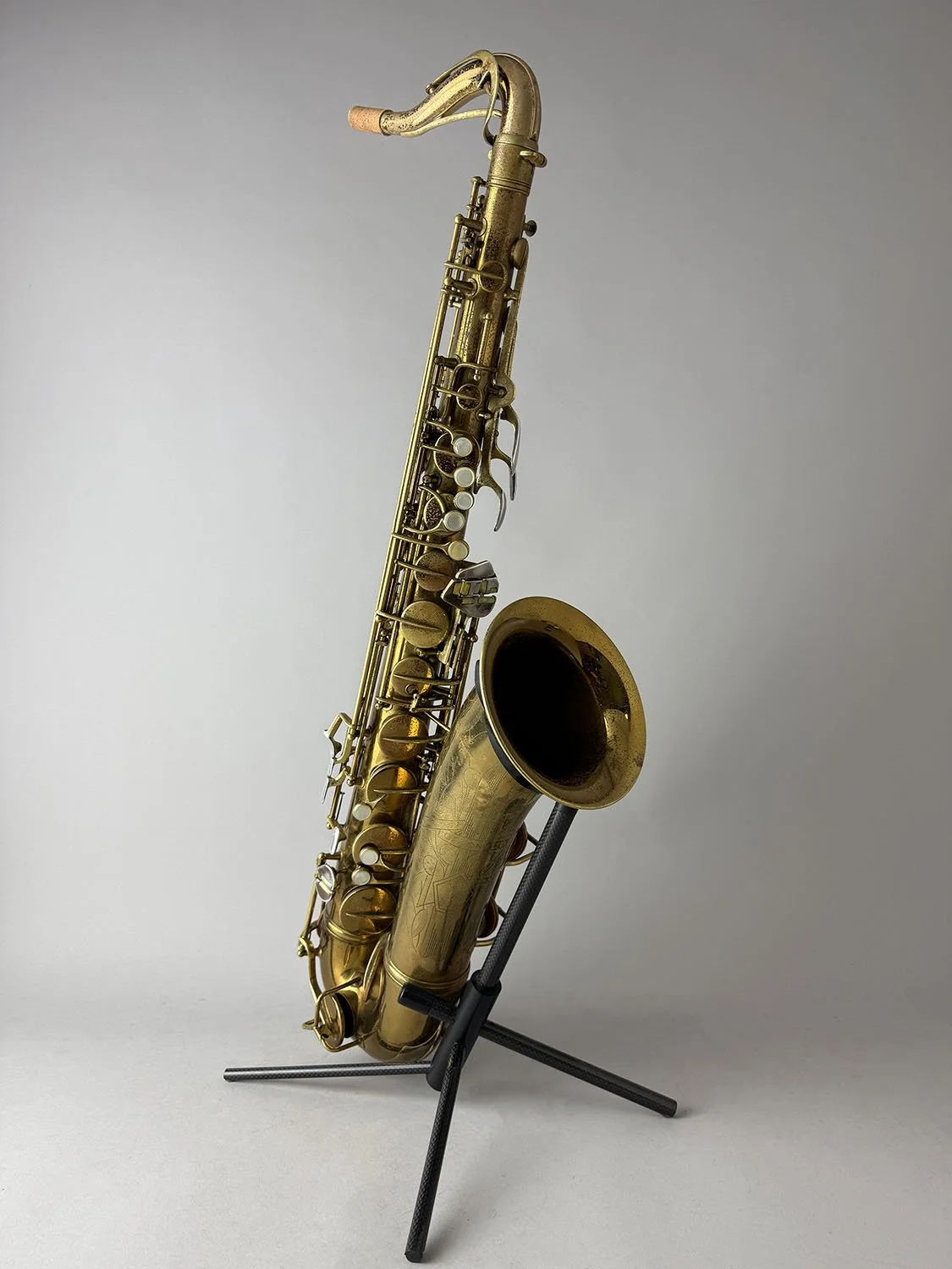 Conn-Connqueror-Tenor_307xxx_BarnardRepair_02.jpeg